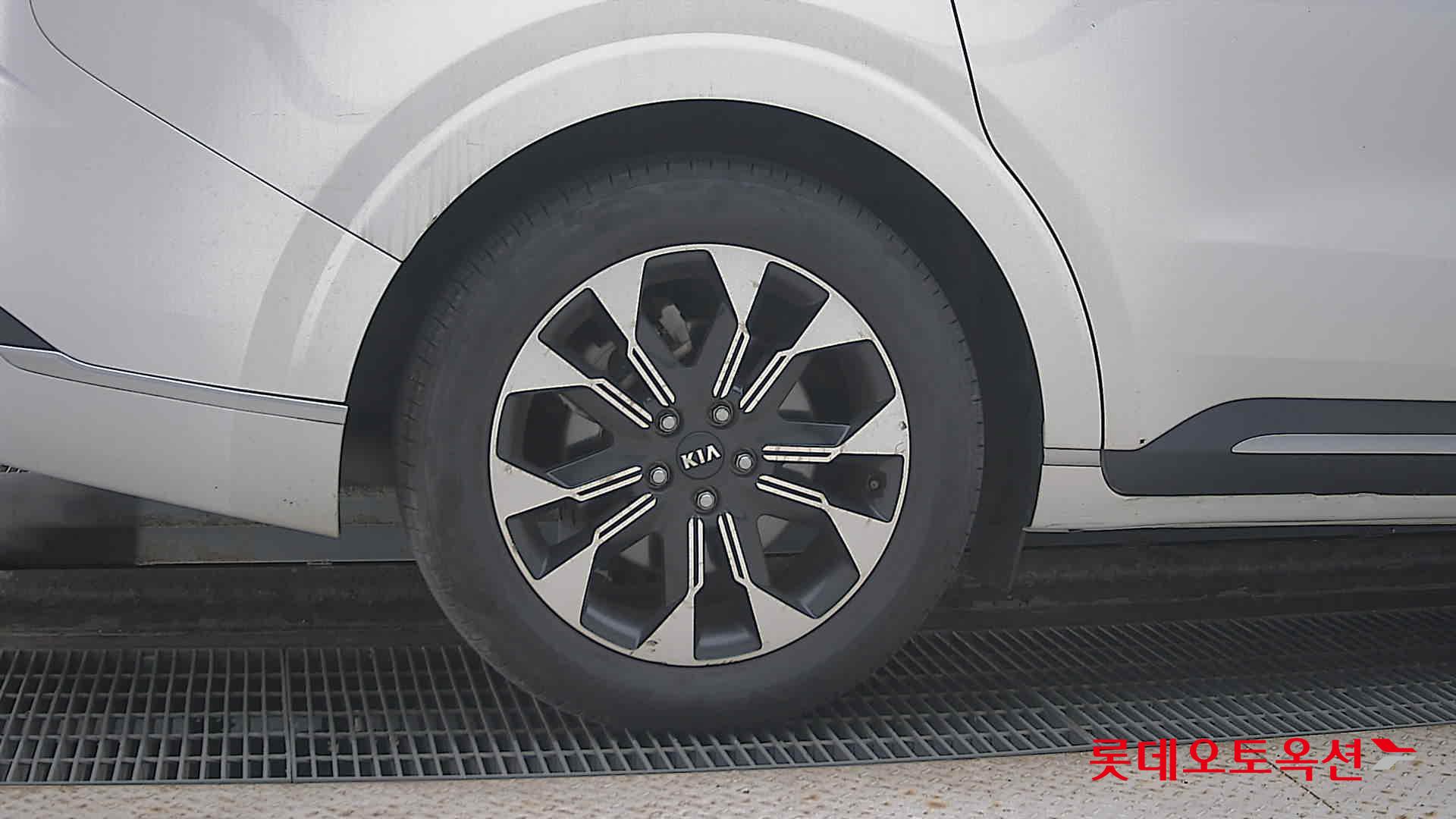 Kia Carnival Hairimujin id 3441792 из Кореи 24