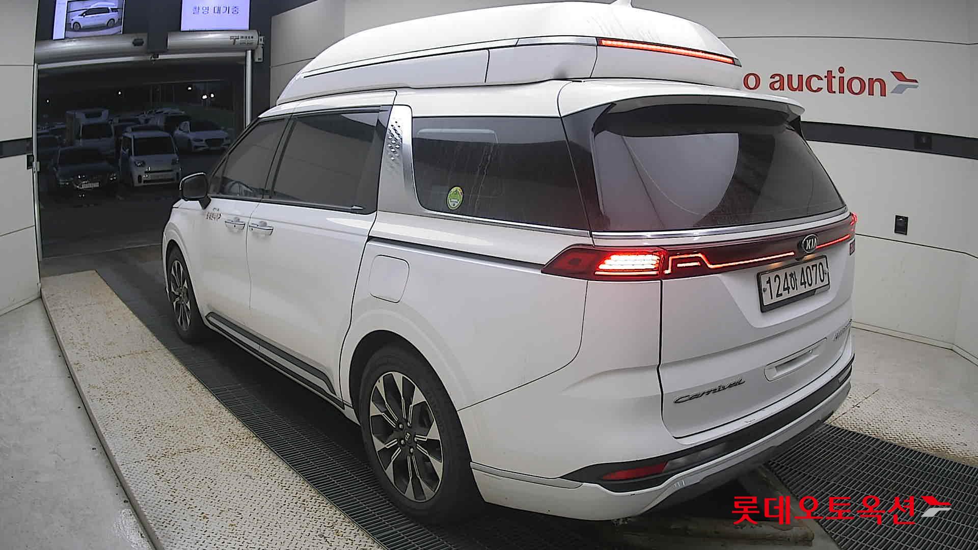Kia Carnival Hairimujin 2021 Snow White Pearl (optional) из Кореи, фото 6