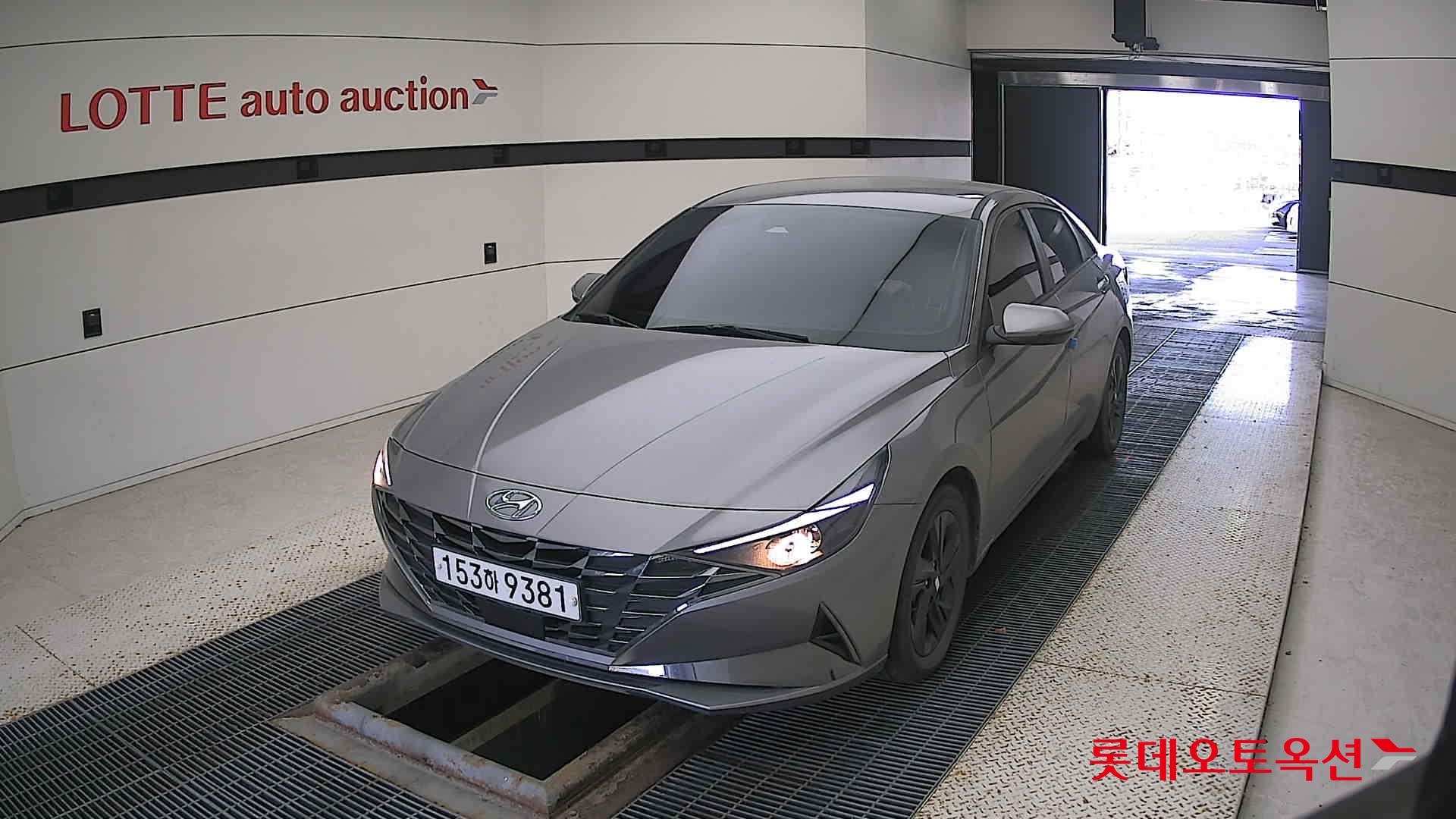 Hyundai Avante Hybrid 2021 Fluid Metal из Кореи