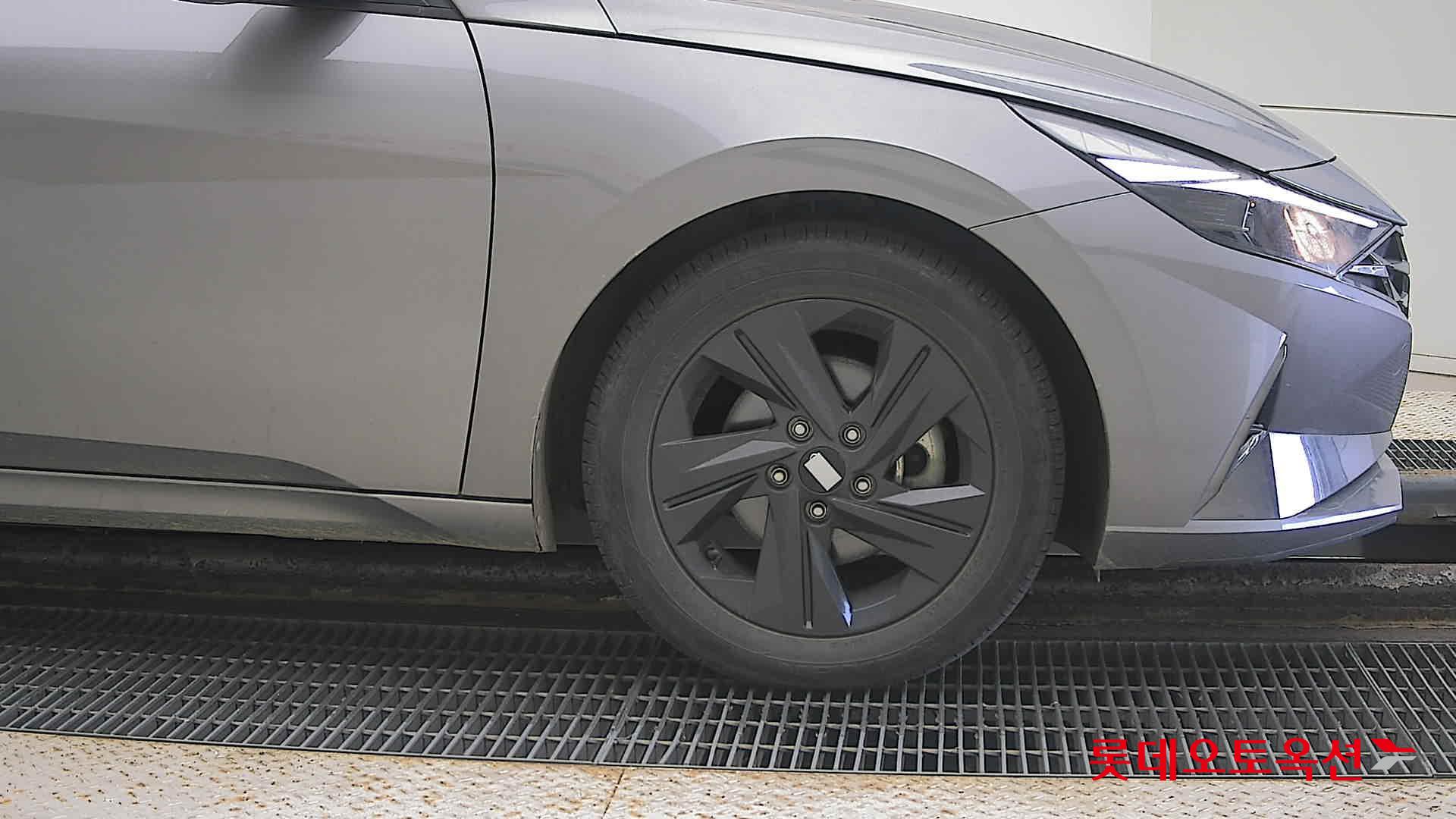 Hyundai Avante Hybrid id 3441775 из Кореи 23