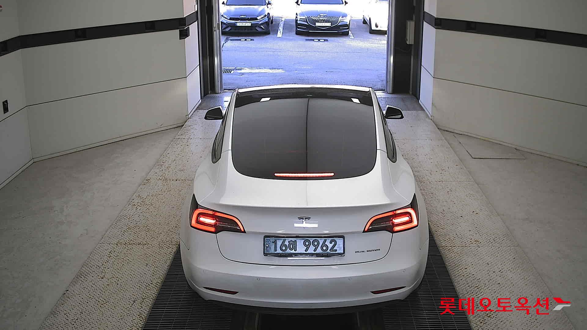 Tesla Model 3 Long Range 2021 Pearl White Multi-coat из Кореи, фото 5