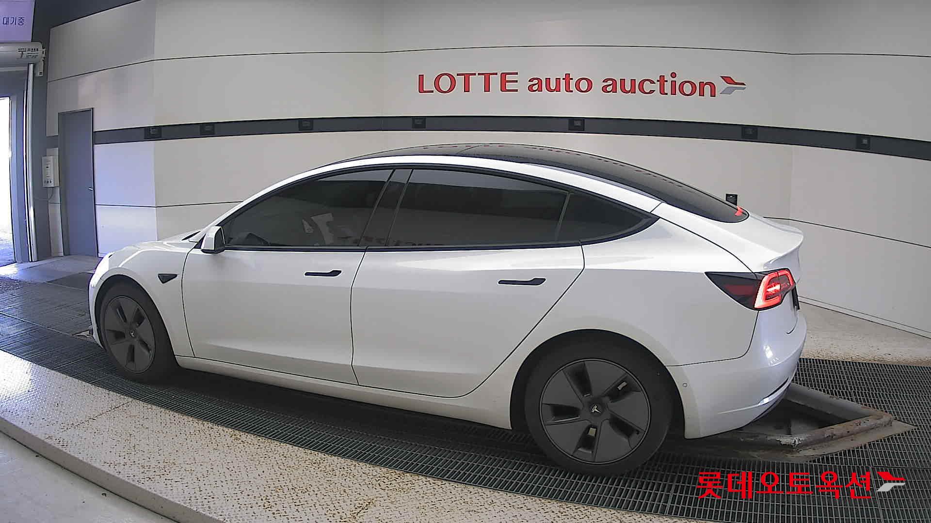 Tesla Model 3 Long Range id 3446784 из Кореи 11