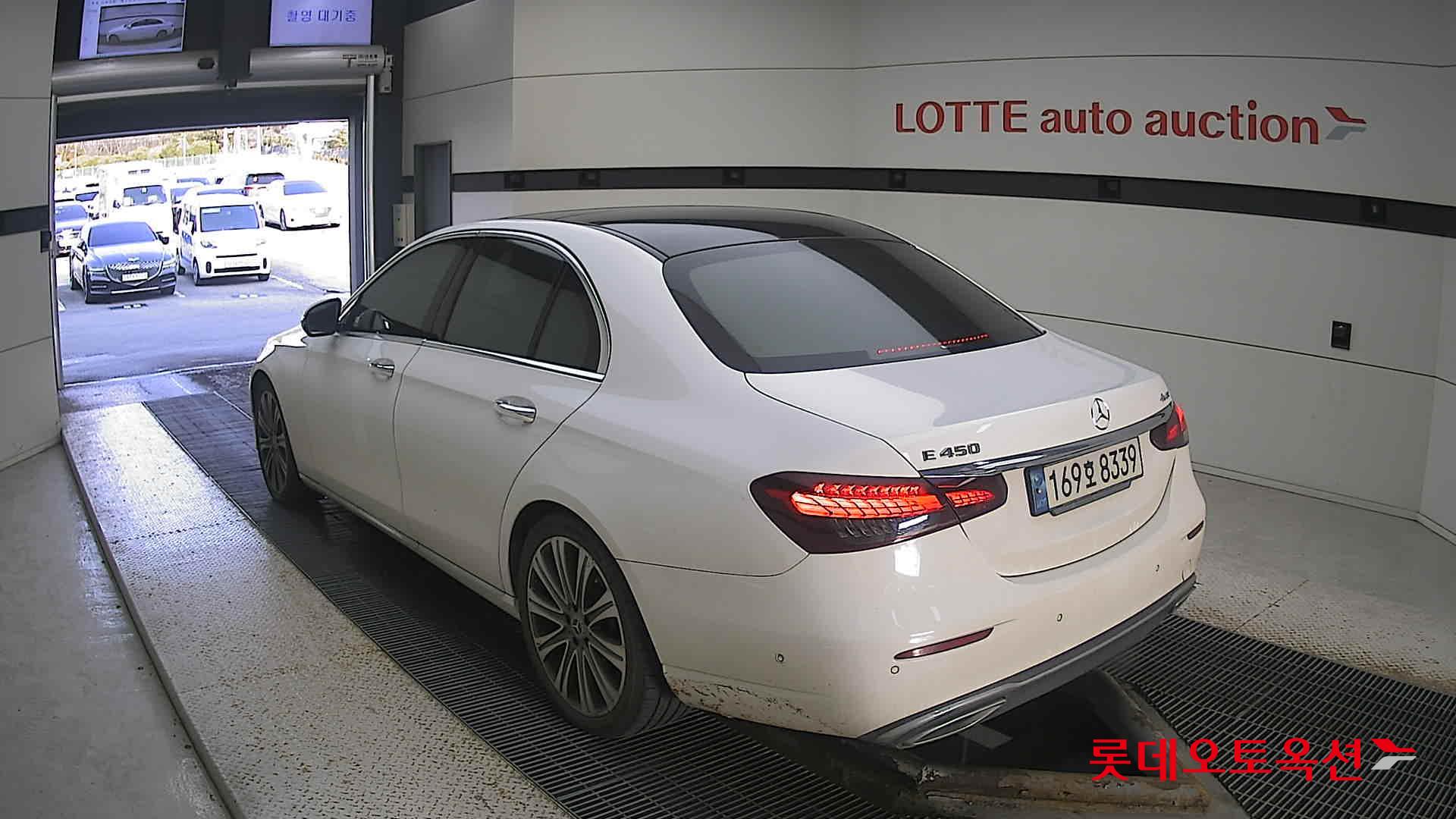 Mercedes-Benz Mercedes-Benz E450 4MATIC 2022 149-POLAR WHITE (BENZ) из Кореи, фото 6