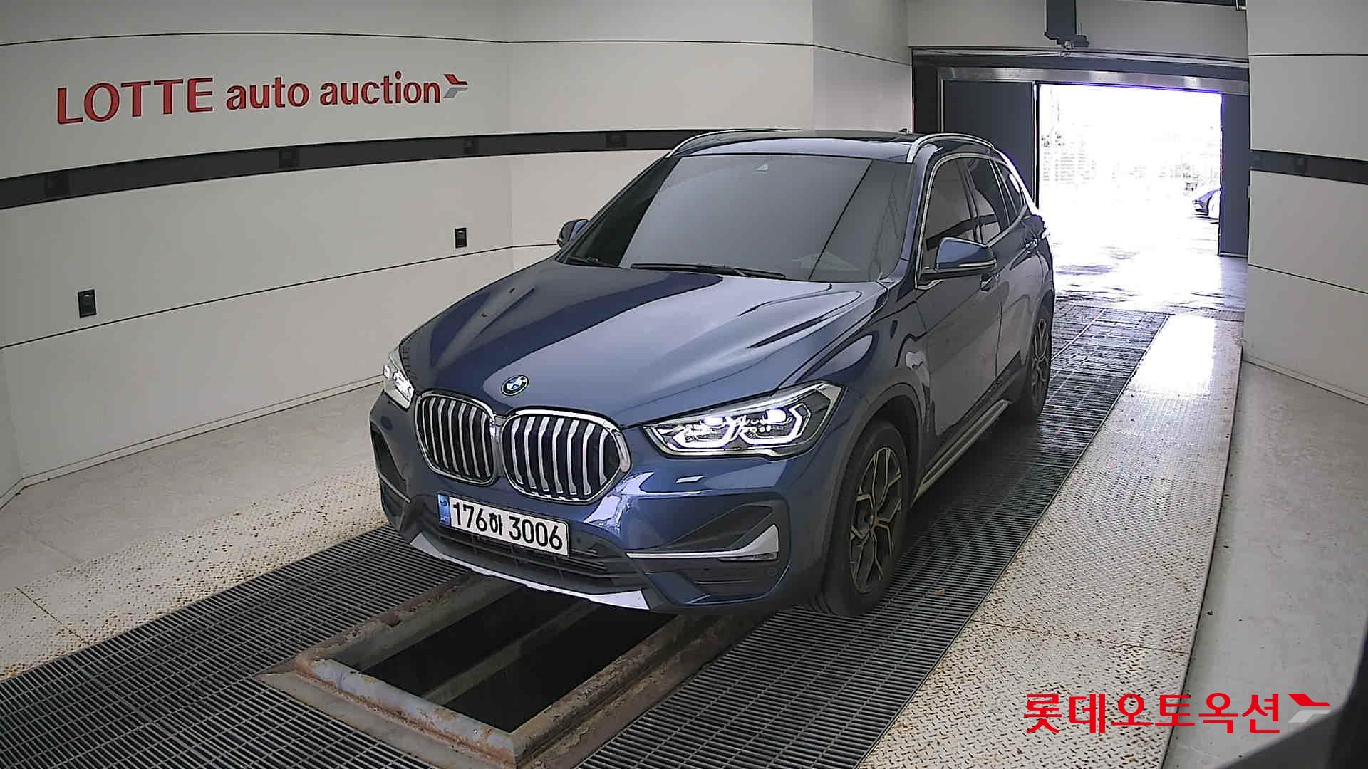 BMW  X1 xDrive18d 2021 Синий из Кореи