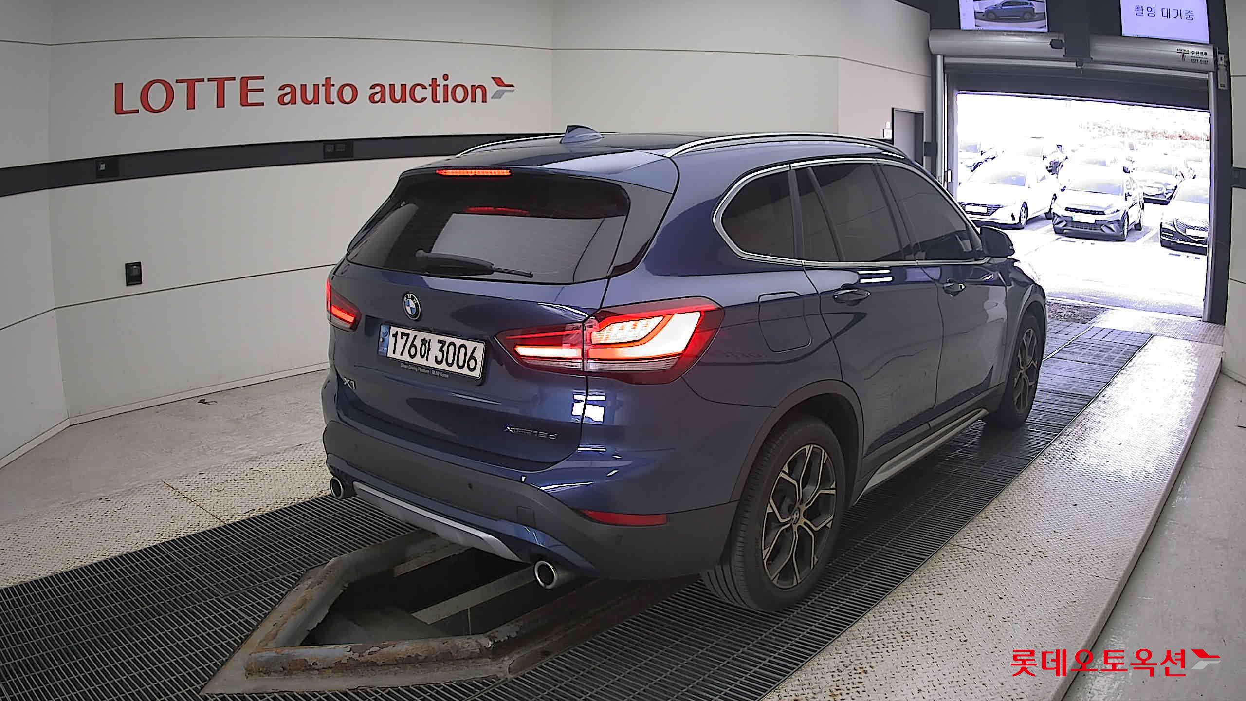 BMW  X1 xDrive18d 2021 Синий из Кореи, фото 4