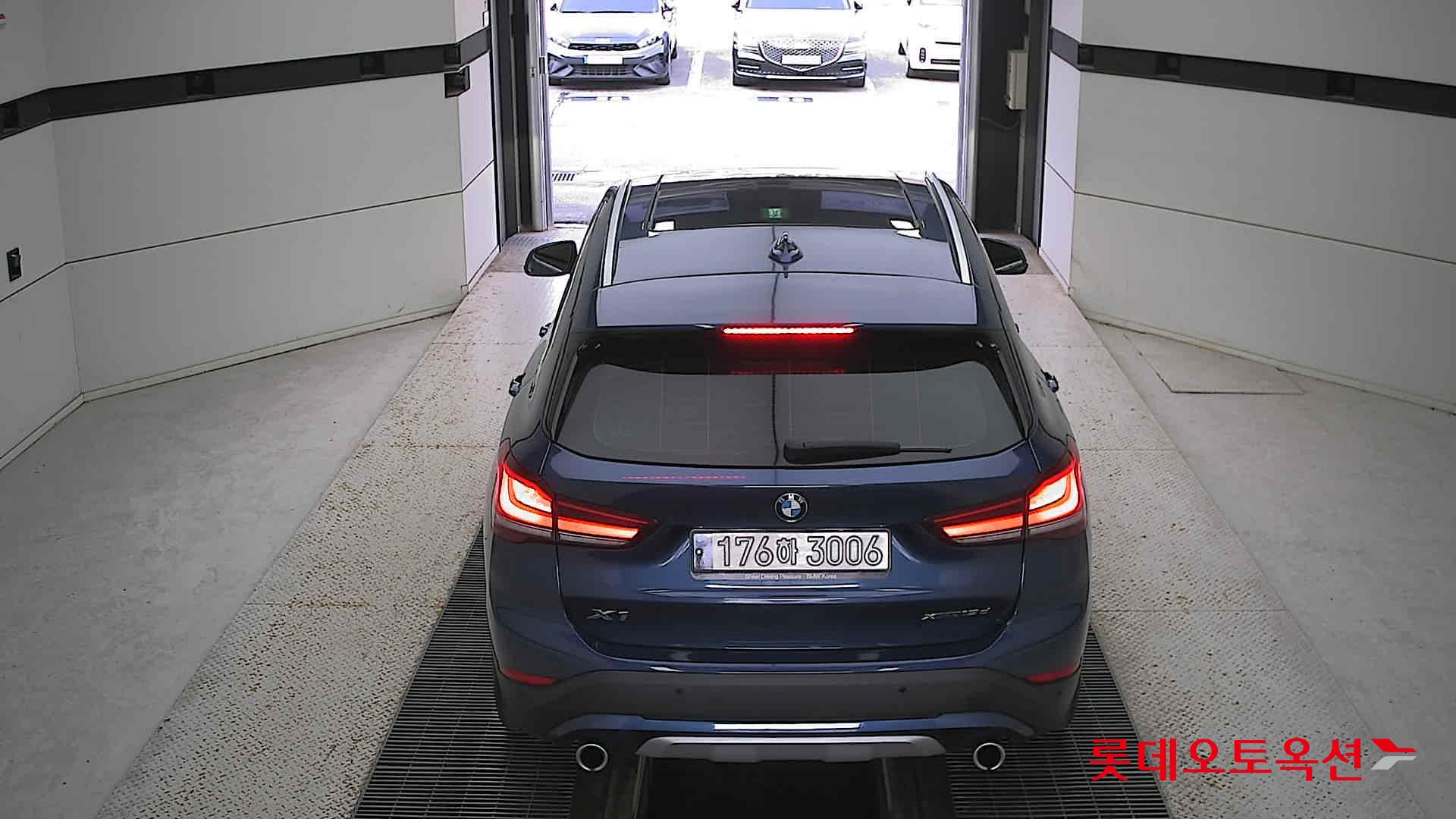 BMW  X1 xDrive18d 2021 Синий из Кореи, фото 5