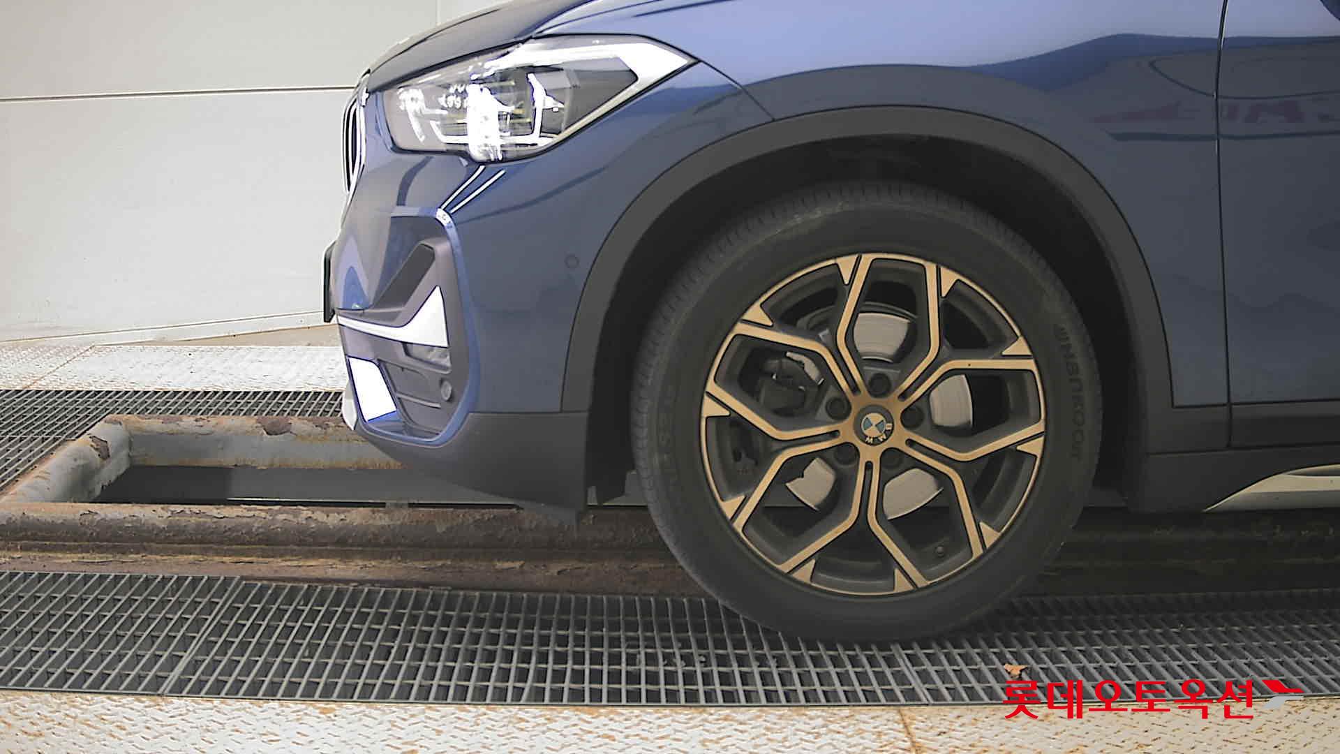 BMW  X1 xDrive18d id 3441830 из Кореи 21