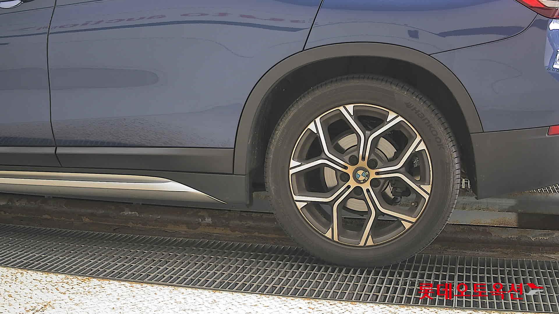 BMW  X1 xDrive18d id 3441830 из Кореи 22