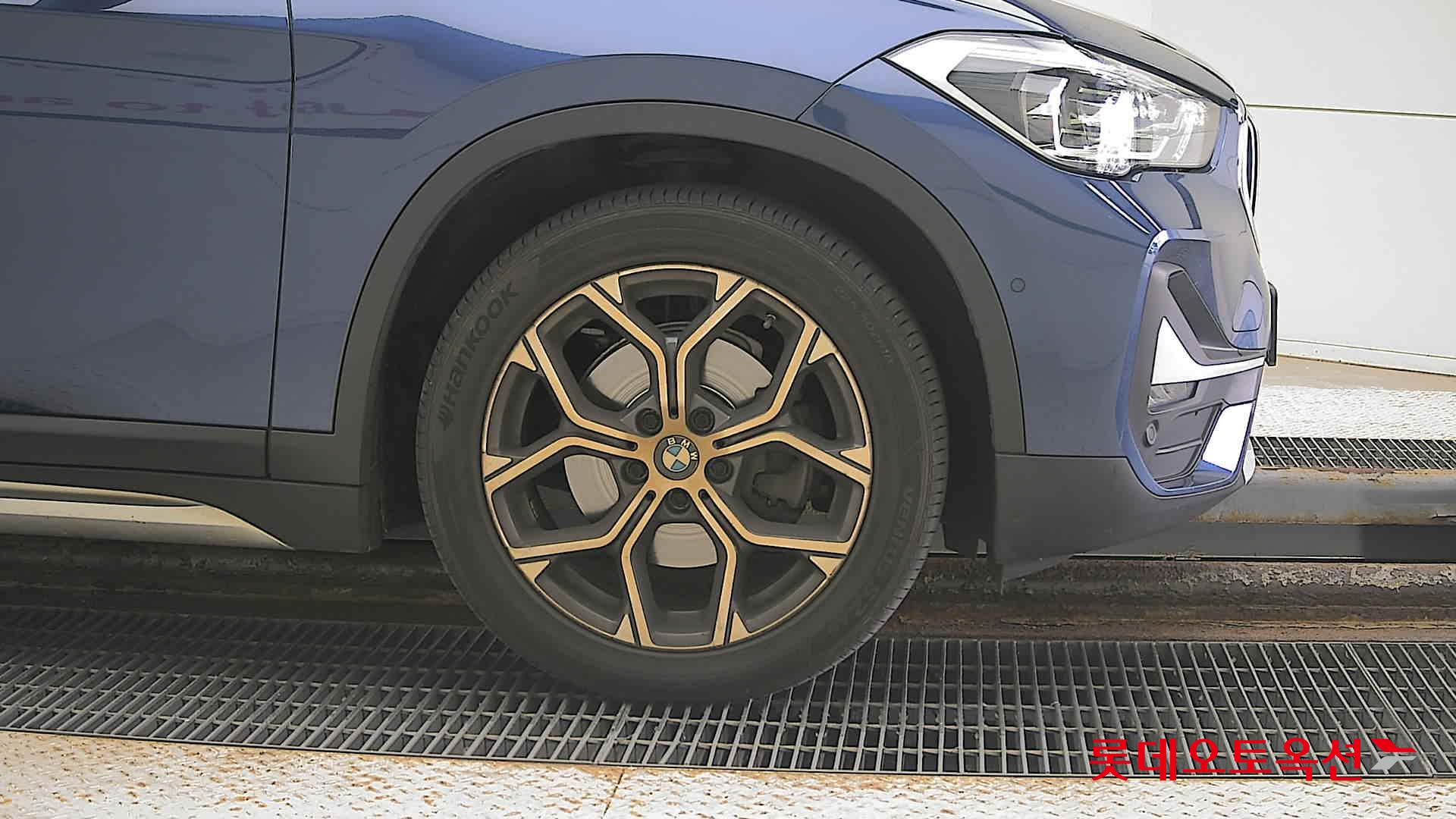 BMW  X1 xDrive18d id 3441830 из Кореи 23