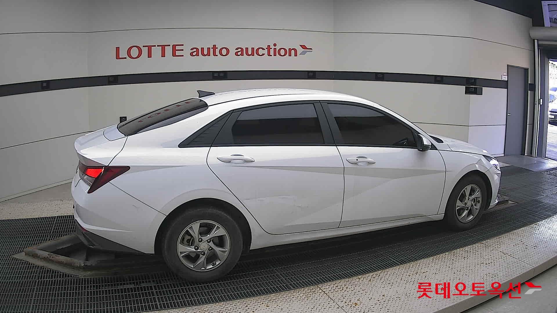 Hyundai Avante id 3436595 из Кореи 18