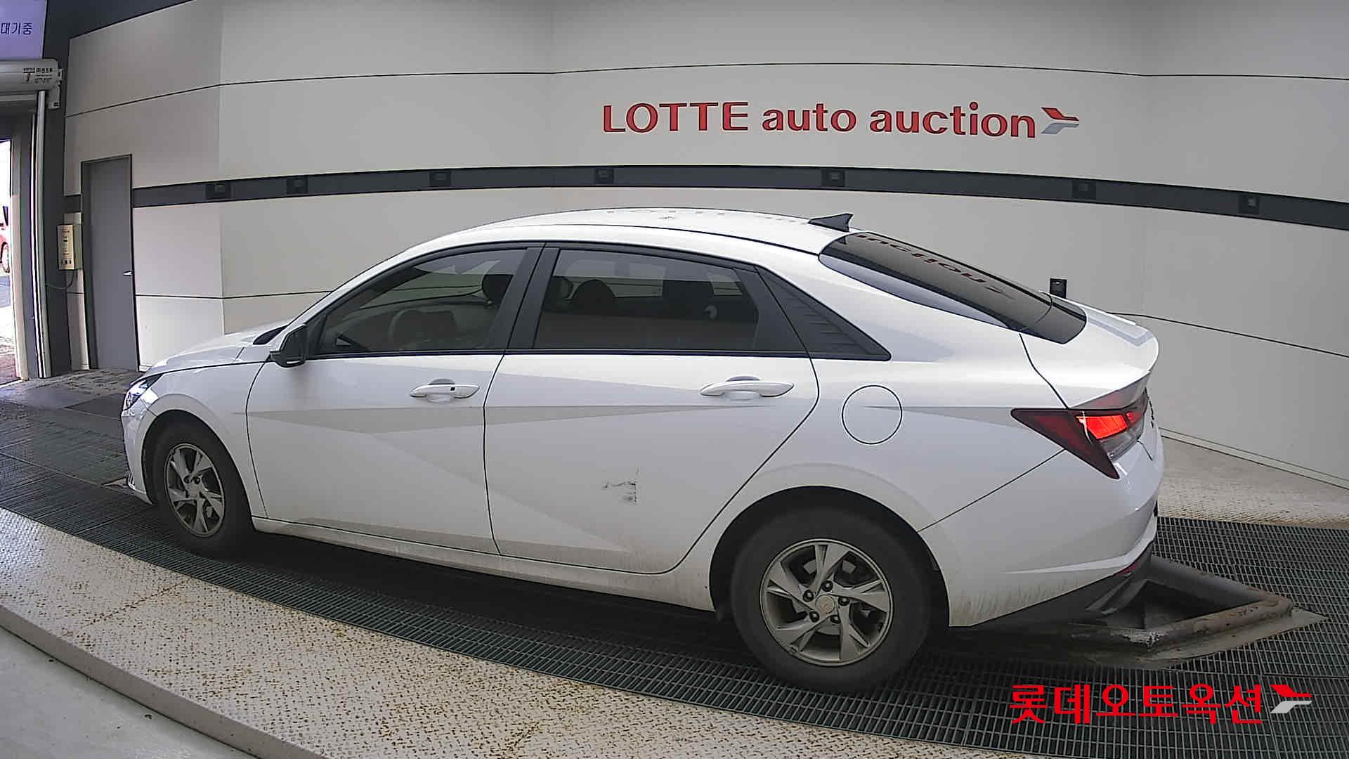 Hyundai Avante id 3471625 из Кореи 11