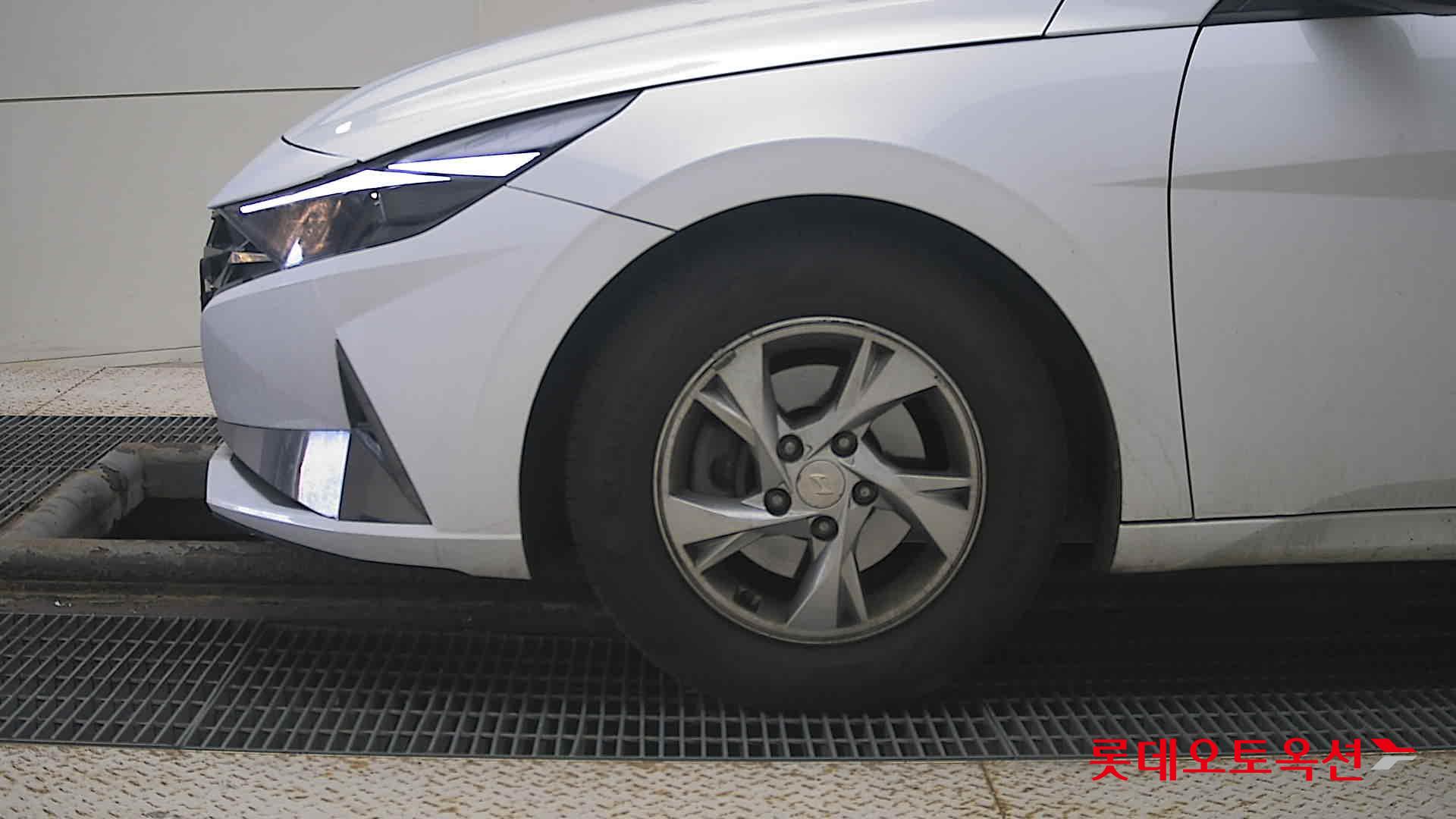 Hyundai Avante id 3471625 из Кореи 21