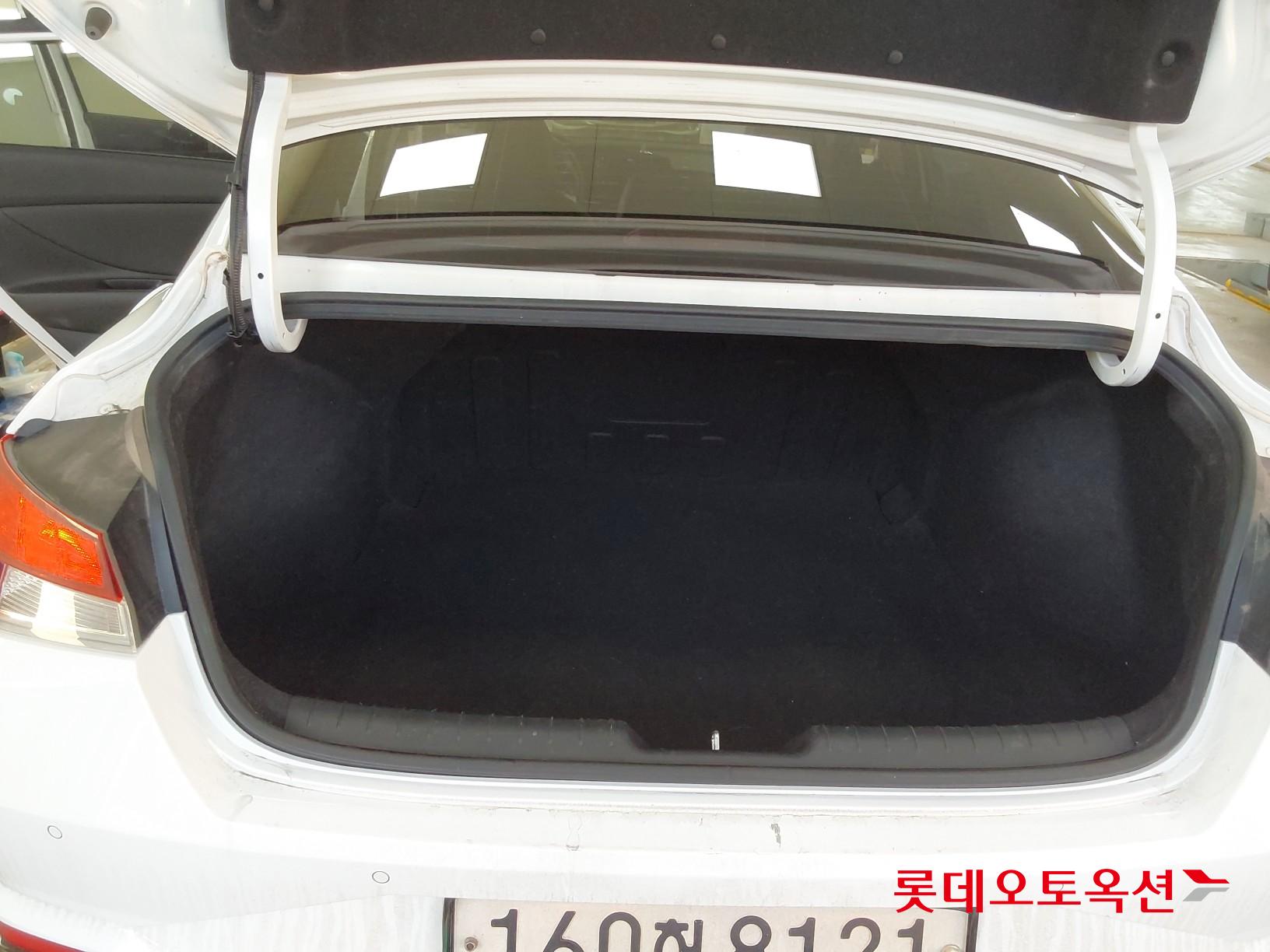 Hyundai Avante id 3471625 из Кореи 37