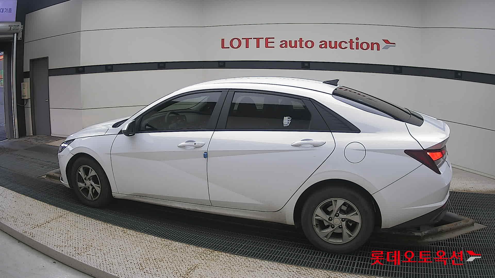 Hyundai Avante id 3471634 из Кореи 11