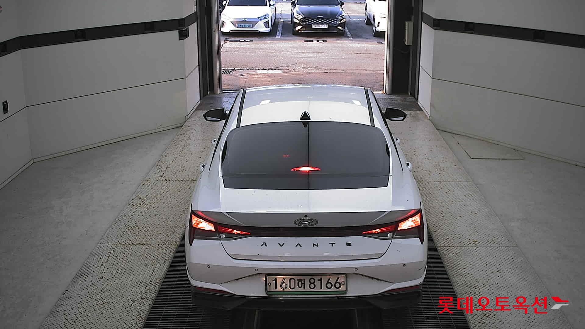 Hyundai Avante 2021 Polar White из Кореи, фото 5