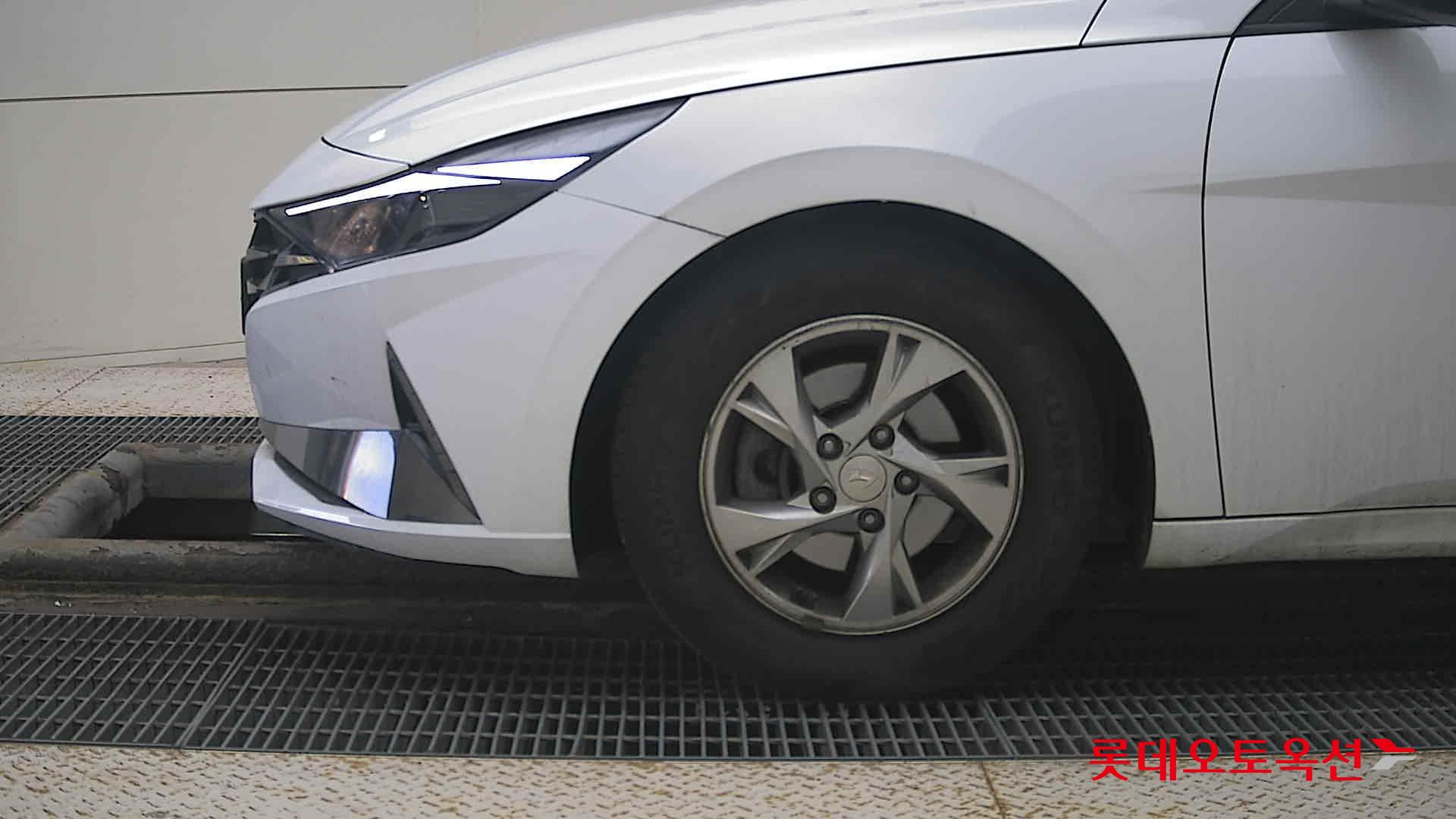 Hyundai Avante id 3471620 из Кореи 21