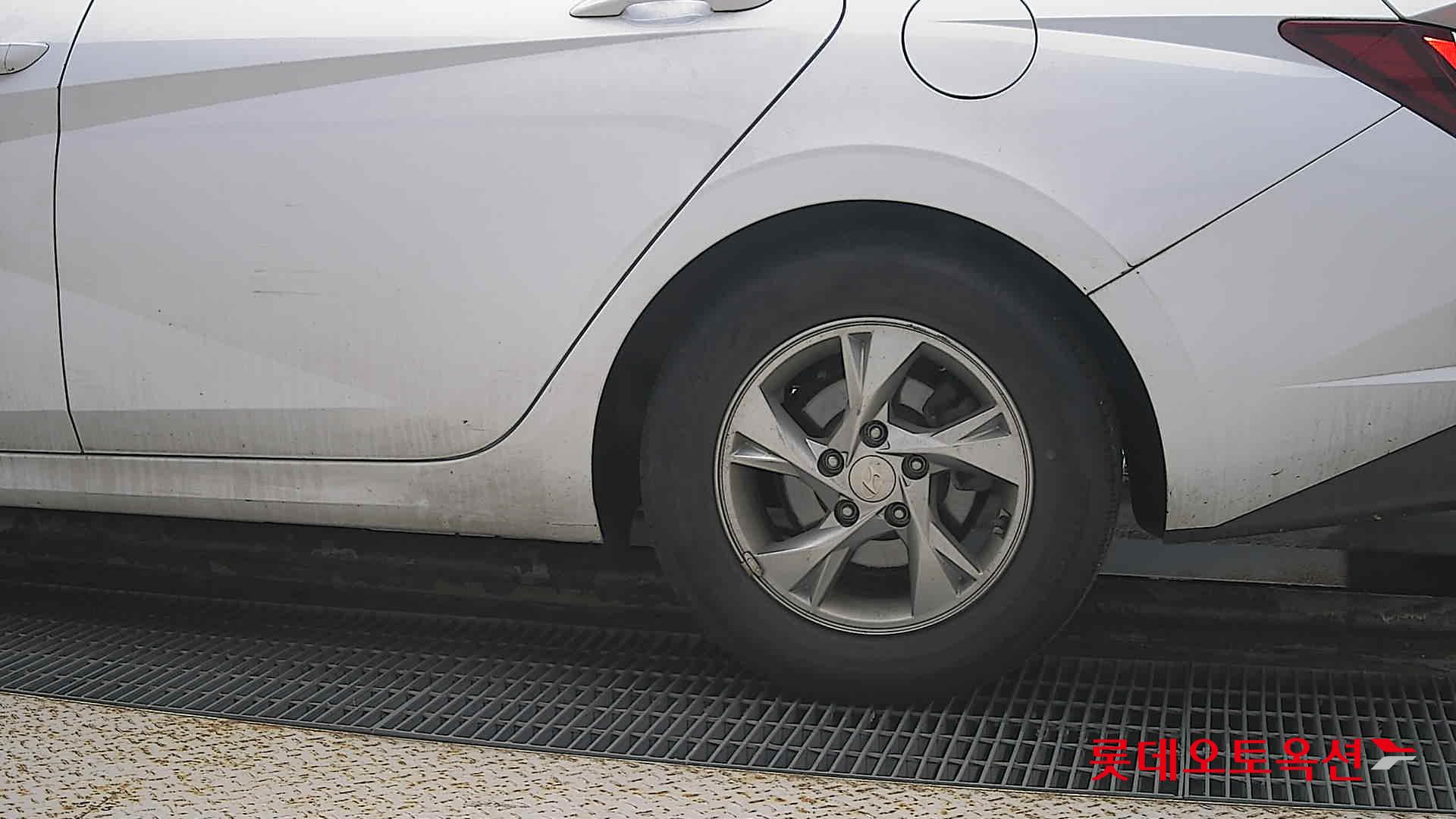 Hyundai Avante id 3471620 из Кореи 22