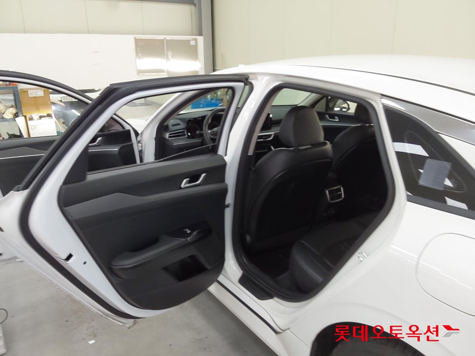 Kia K5 id 3471545 из Кореи 36