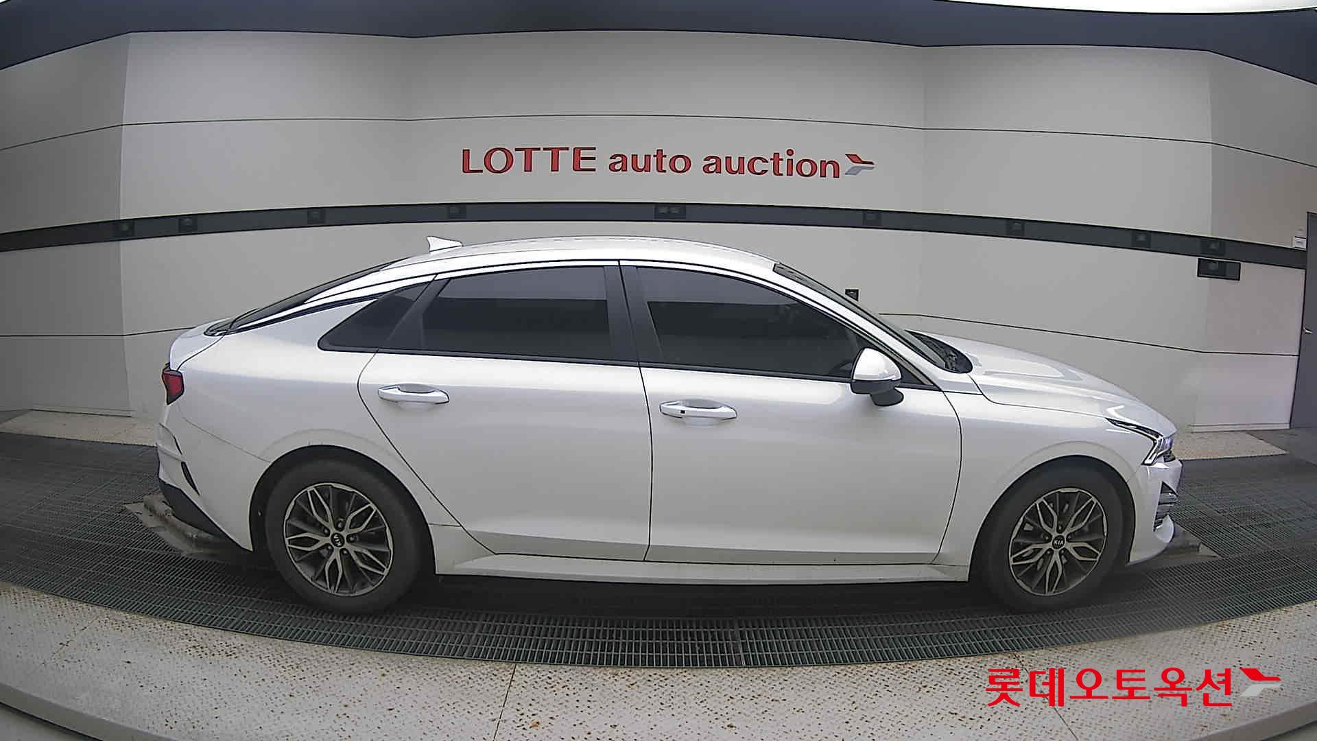 Kia K5 2021 Snow White Pearl (optional) из Кореи, фото 3