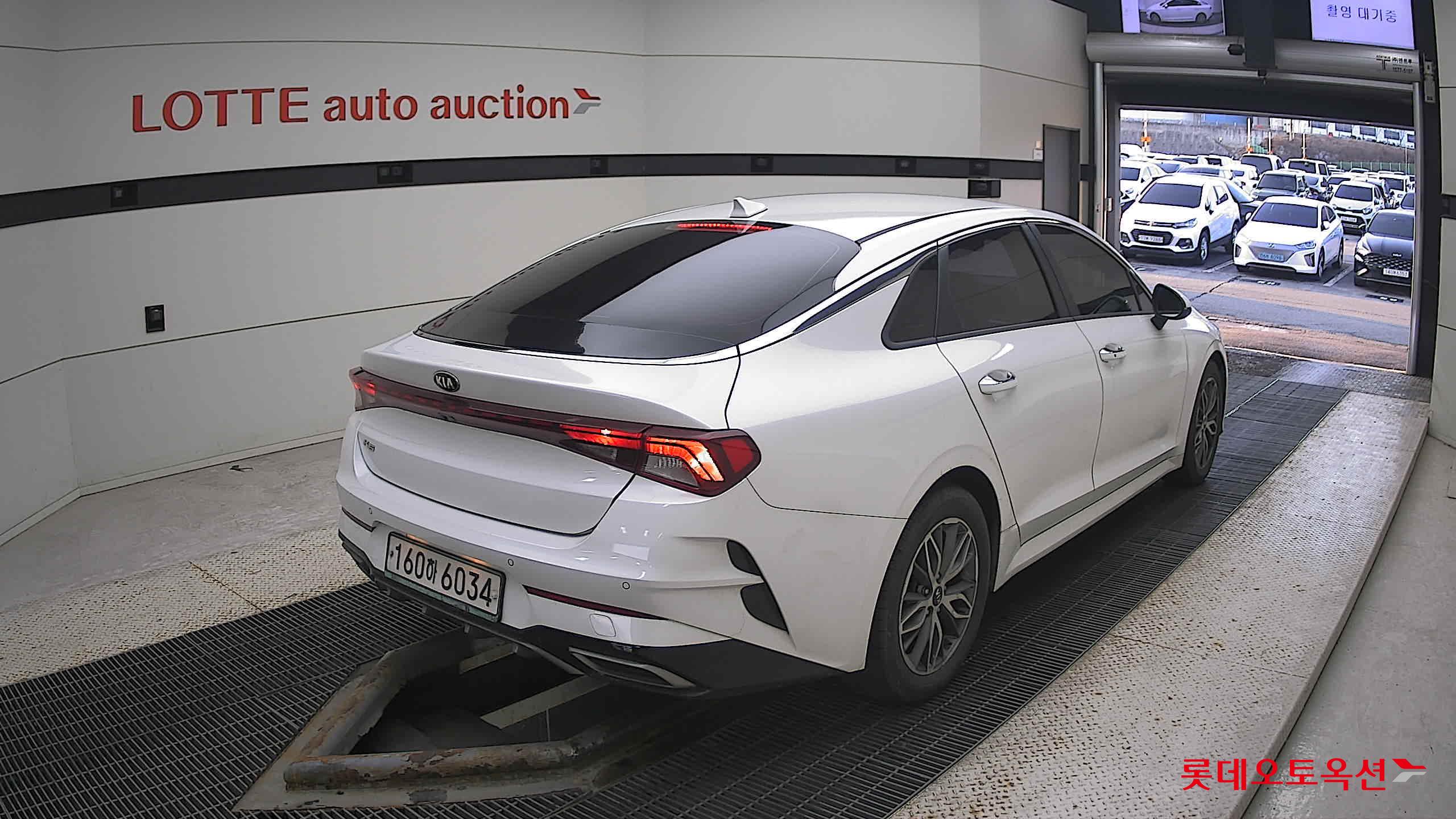 Kia K5 2021 Snow White Pearl (optional) из Кореи, фото 4