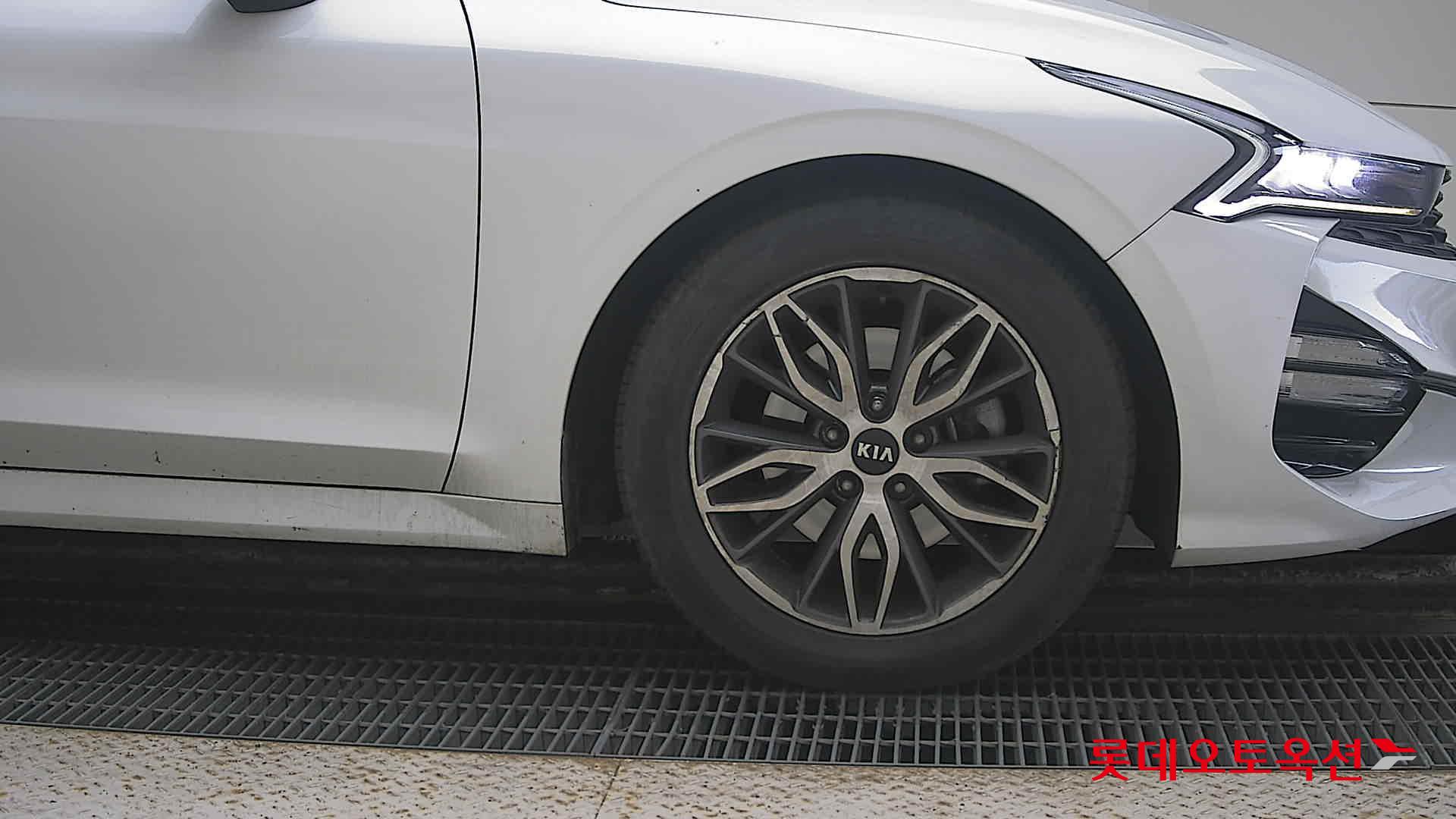 Kia K5 id 3471539 из Кореи 23