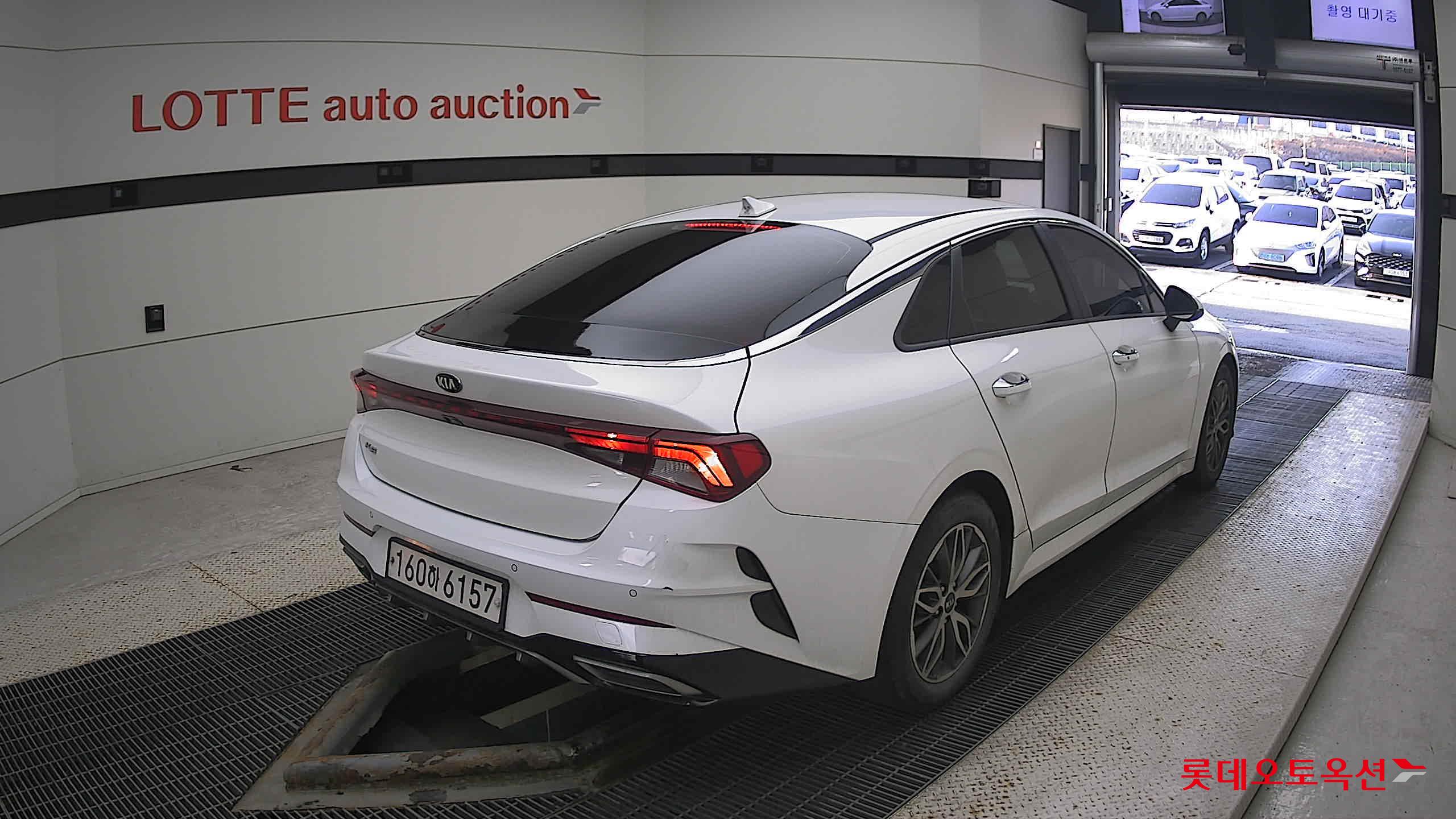 Kia K5 2021 Snow White Pearl (optional) из Кореи, фото 4