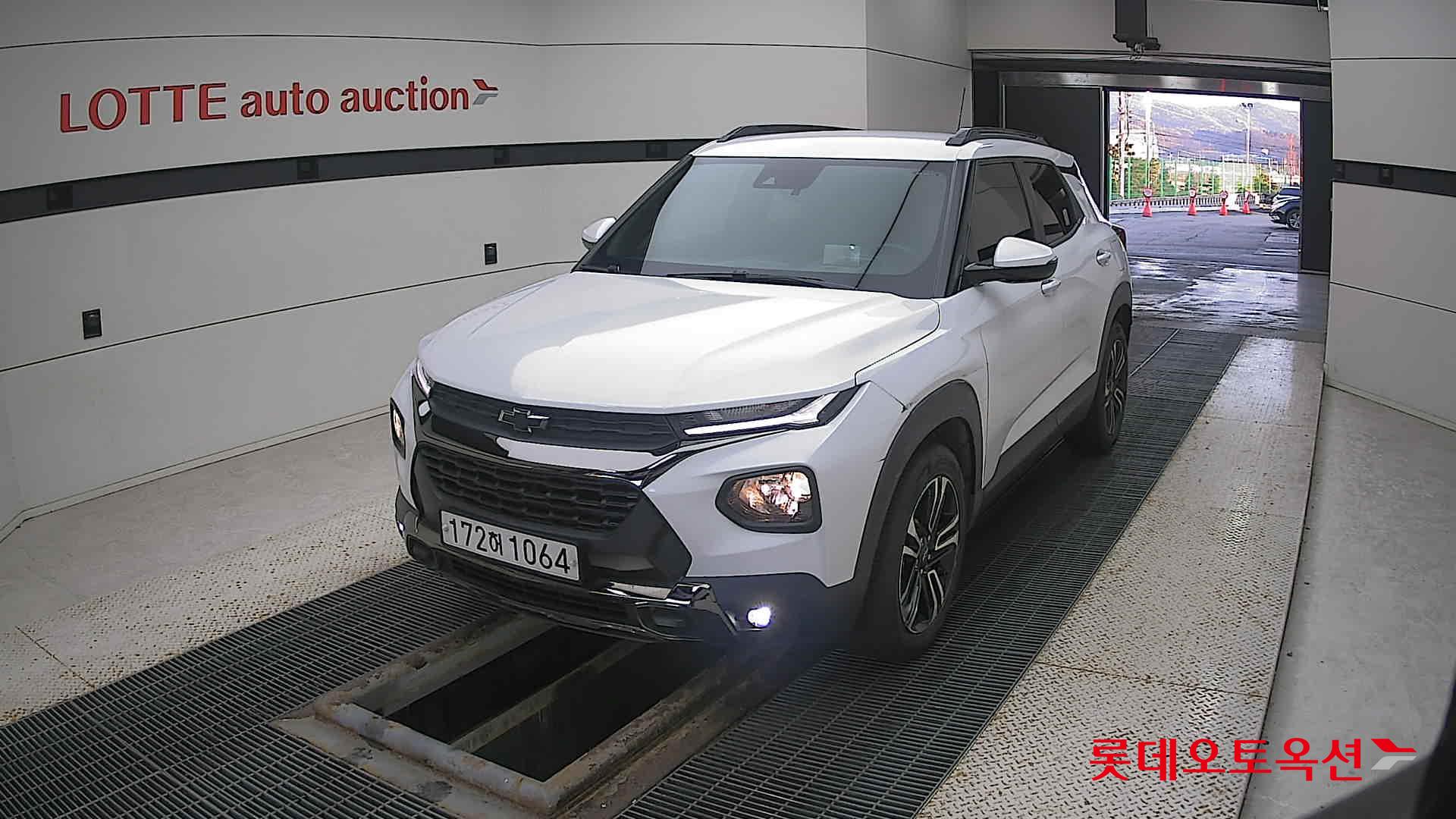 Korea G M TrailBlazer 1.35 Turbo FWD 2023 Snow White Pearl (optional) из Кореи