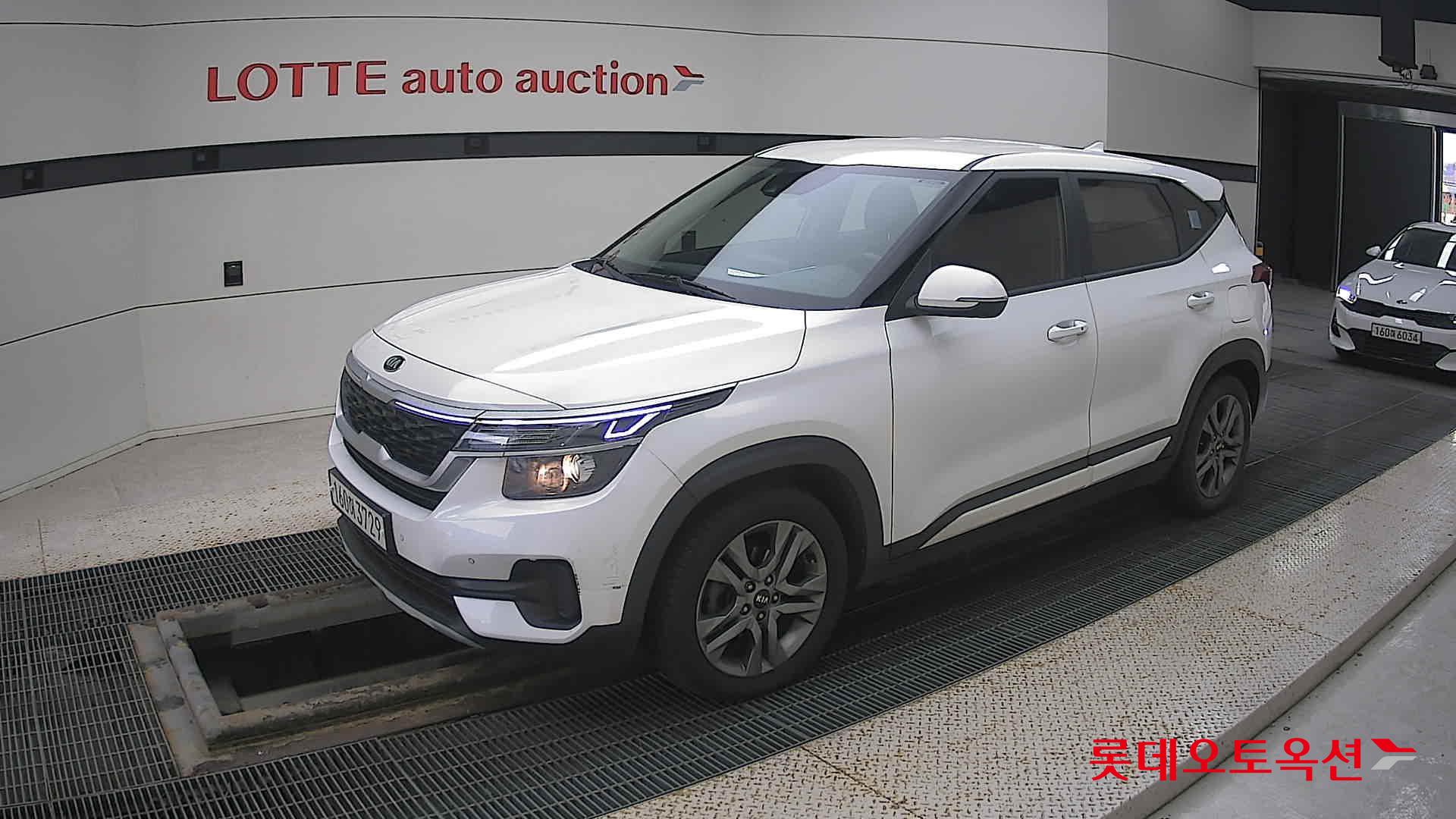 Kia Seltos id 3471547 из Кореи 13