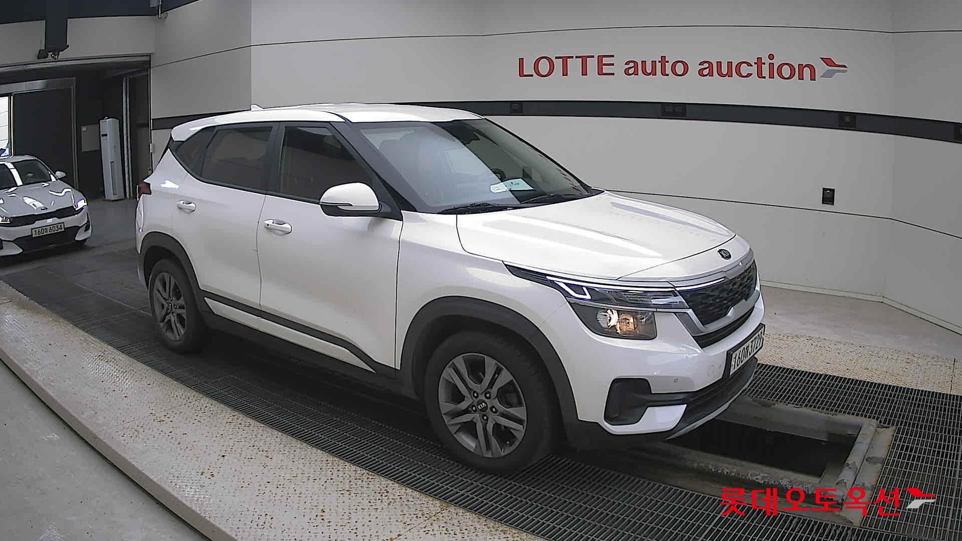 Kia Seltos id 3471547 из Кореи 16