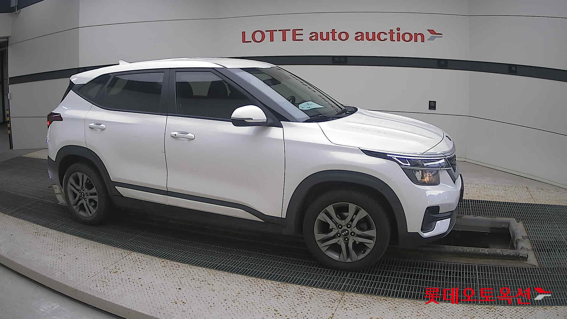 Kia Seltos id 3471547 из Кореи 17