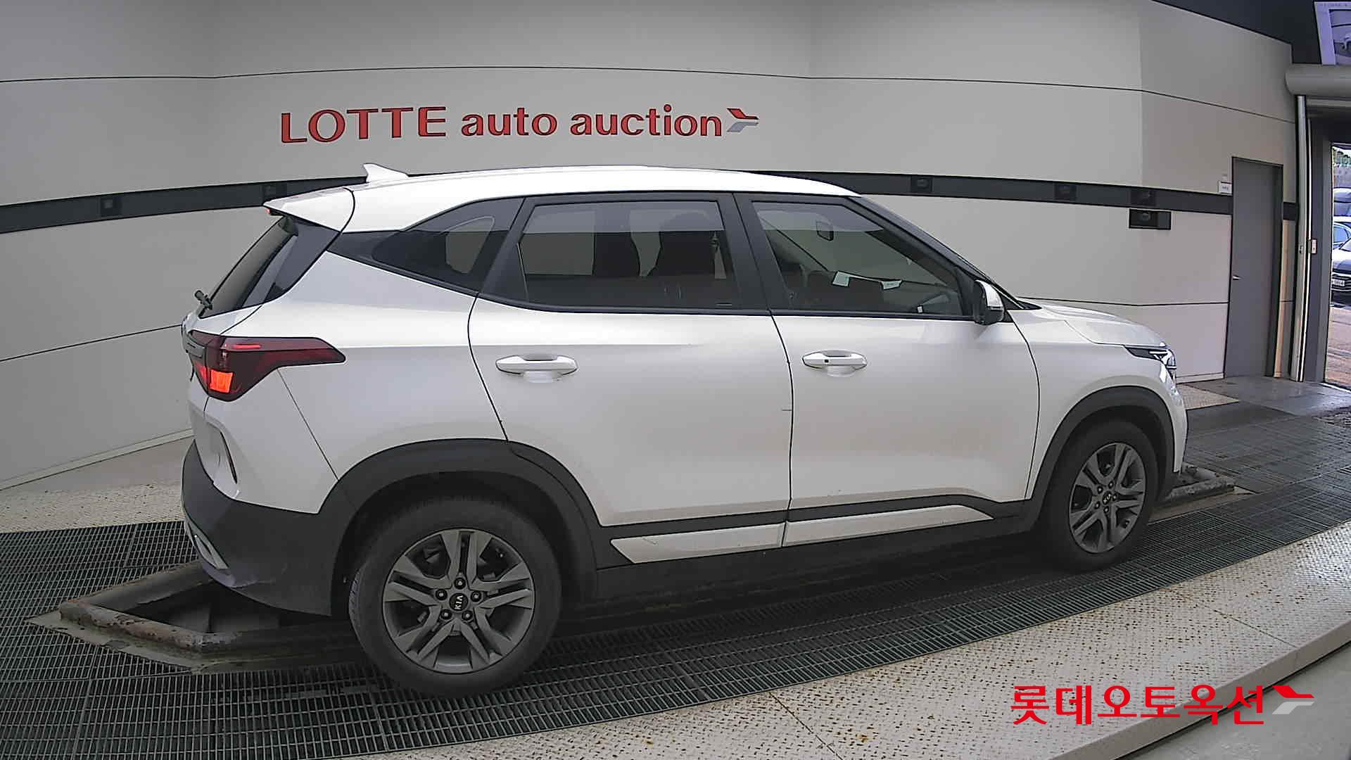 Kia Seltos id 3471547 из Кореи 18