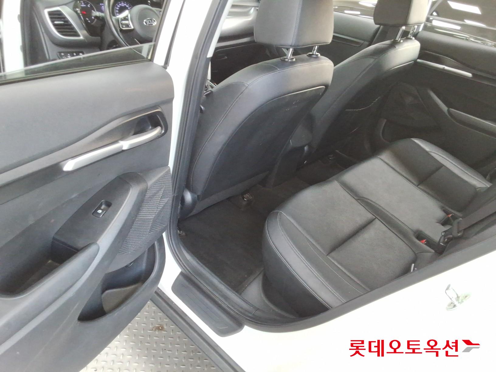 Kia Seltos id 3471547 из Кореи 36