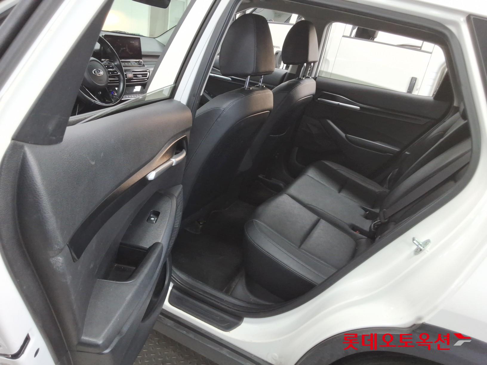 Kia Seltos id 3471543 из Кореи 36