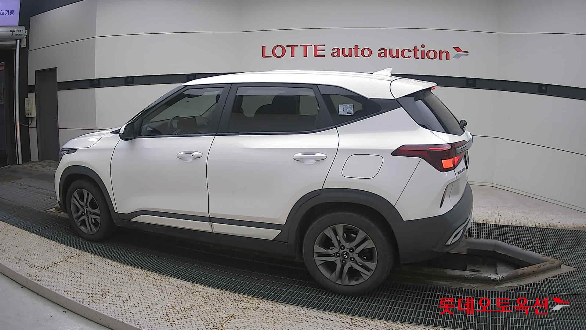 Kia Seltos id 3471537 из Кореи 11