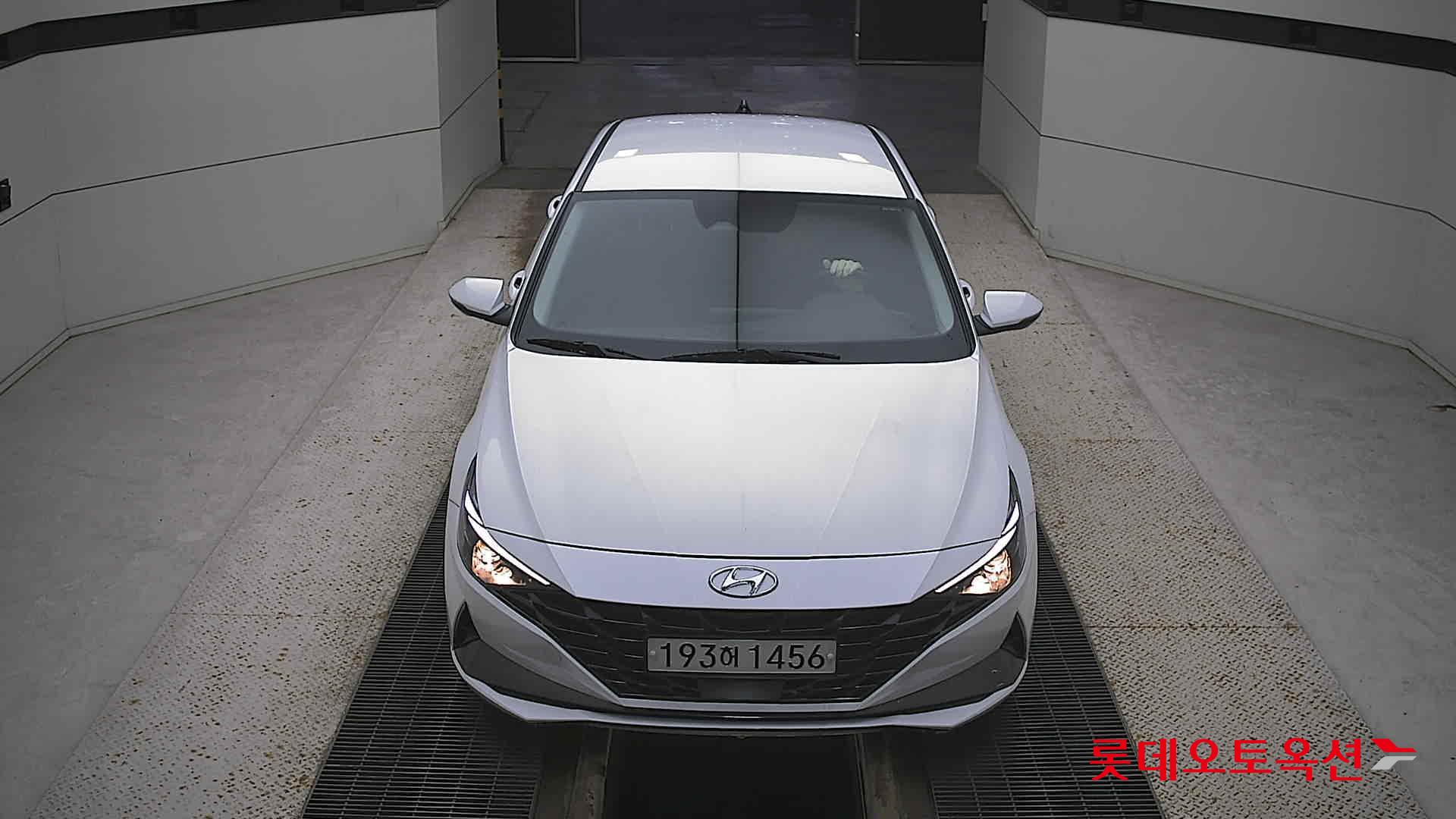 Hyundai Avante Hybrid id 3471628 из Кореи 8