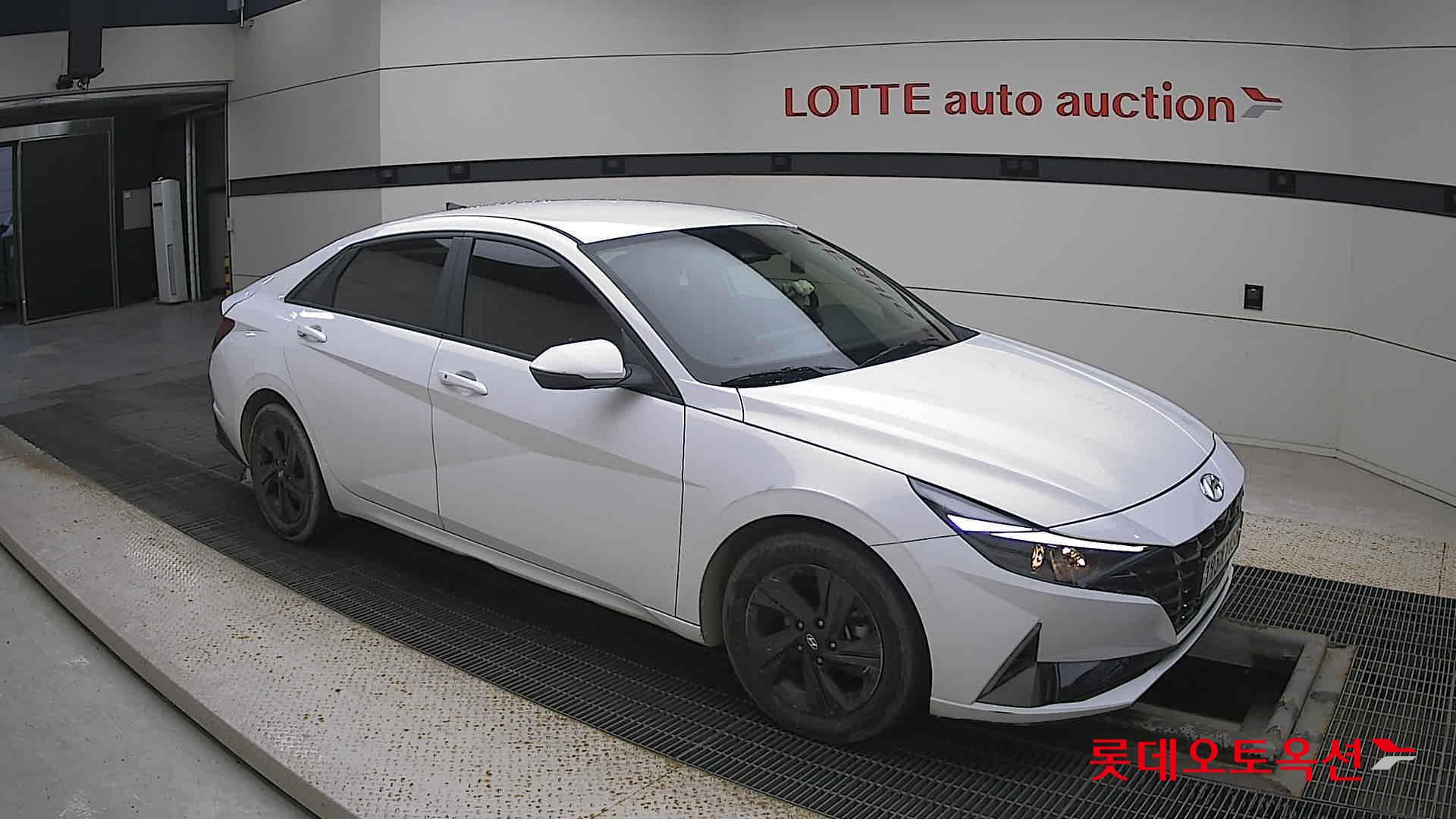 Hyundai Avante Hybrid id 3471628 из Кореи 16