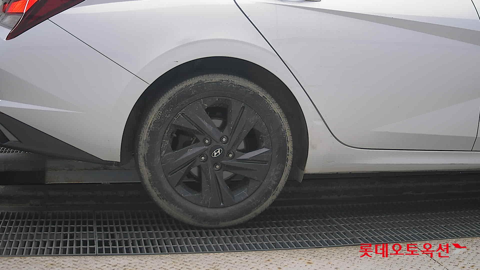 Hyundai Avante Hybrid id 3471628 из Кореи 24