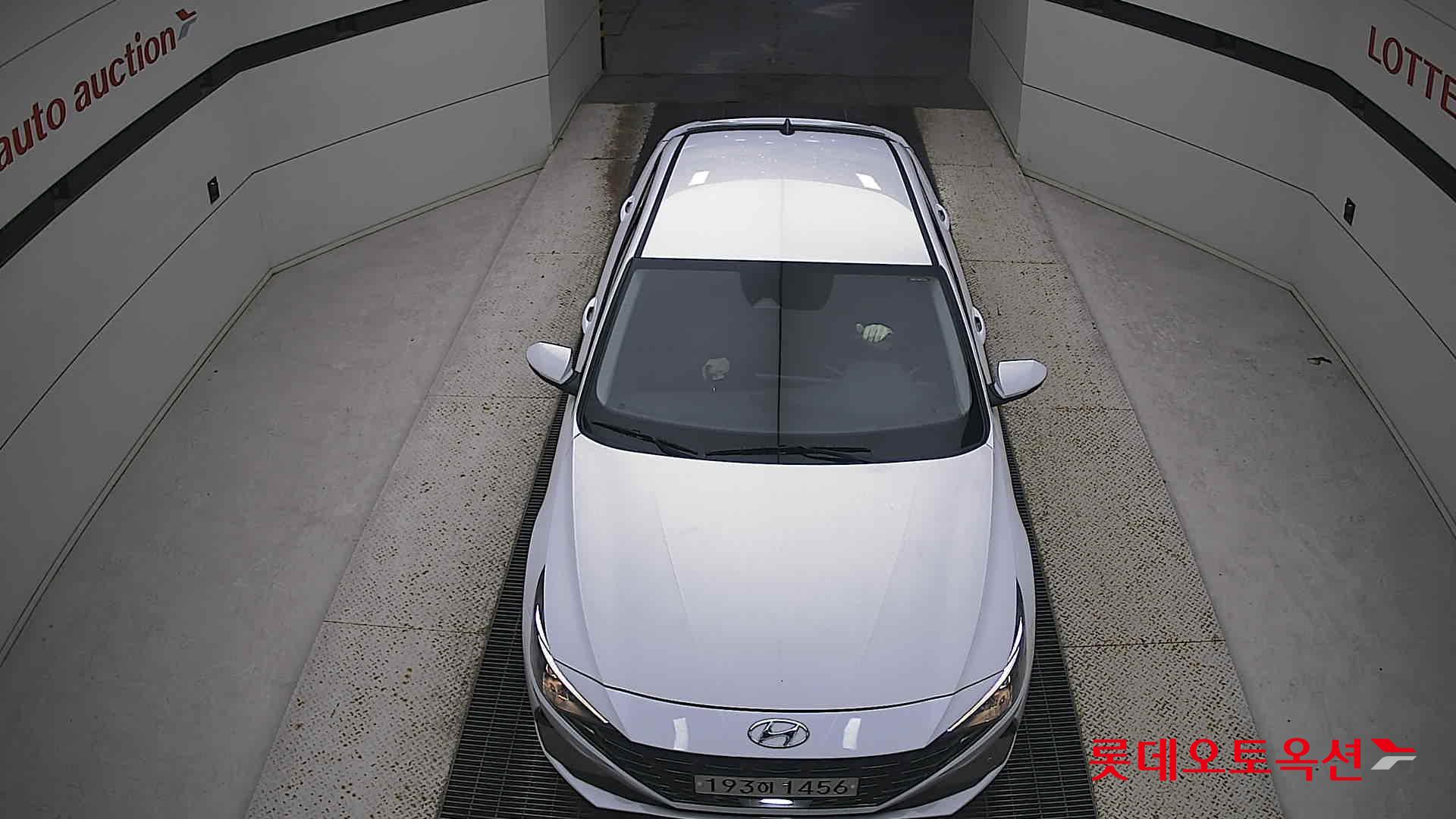 Hyundai Avante Hybrid id 3471628 из Кореи 25