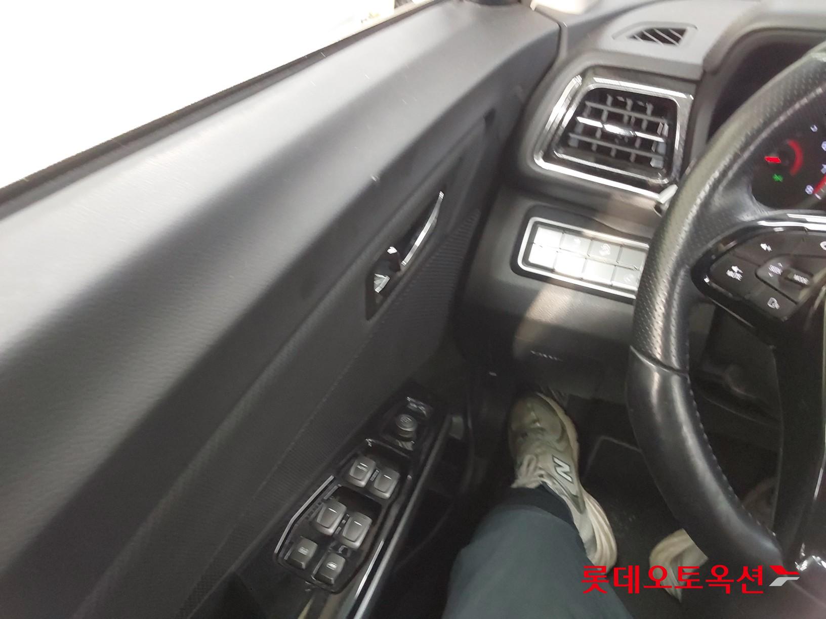 SsangYong Tivoli id 3461883 из Кореи 28