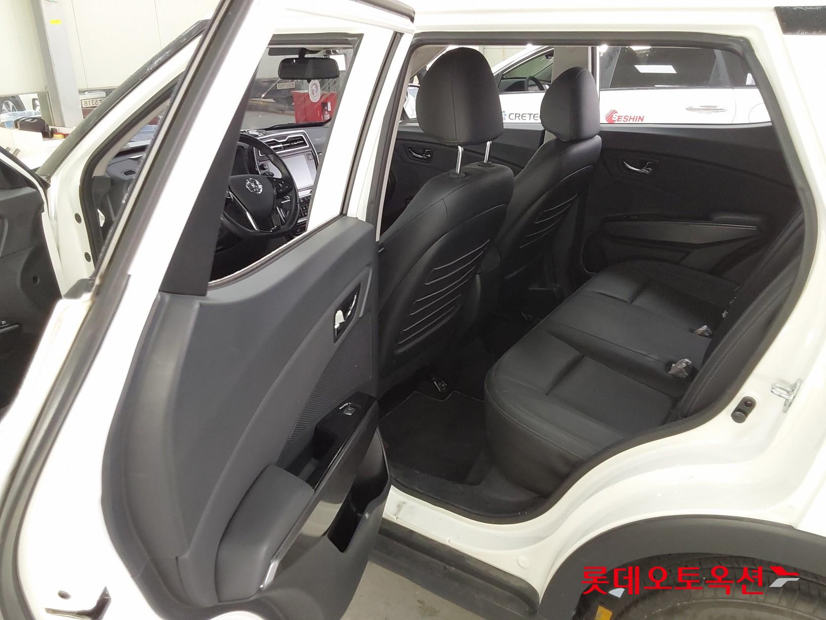 SsangYong Tivoli id 3461883 из Кореи 36