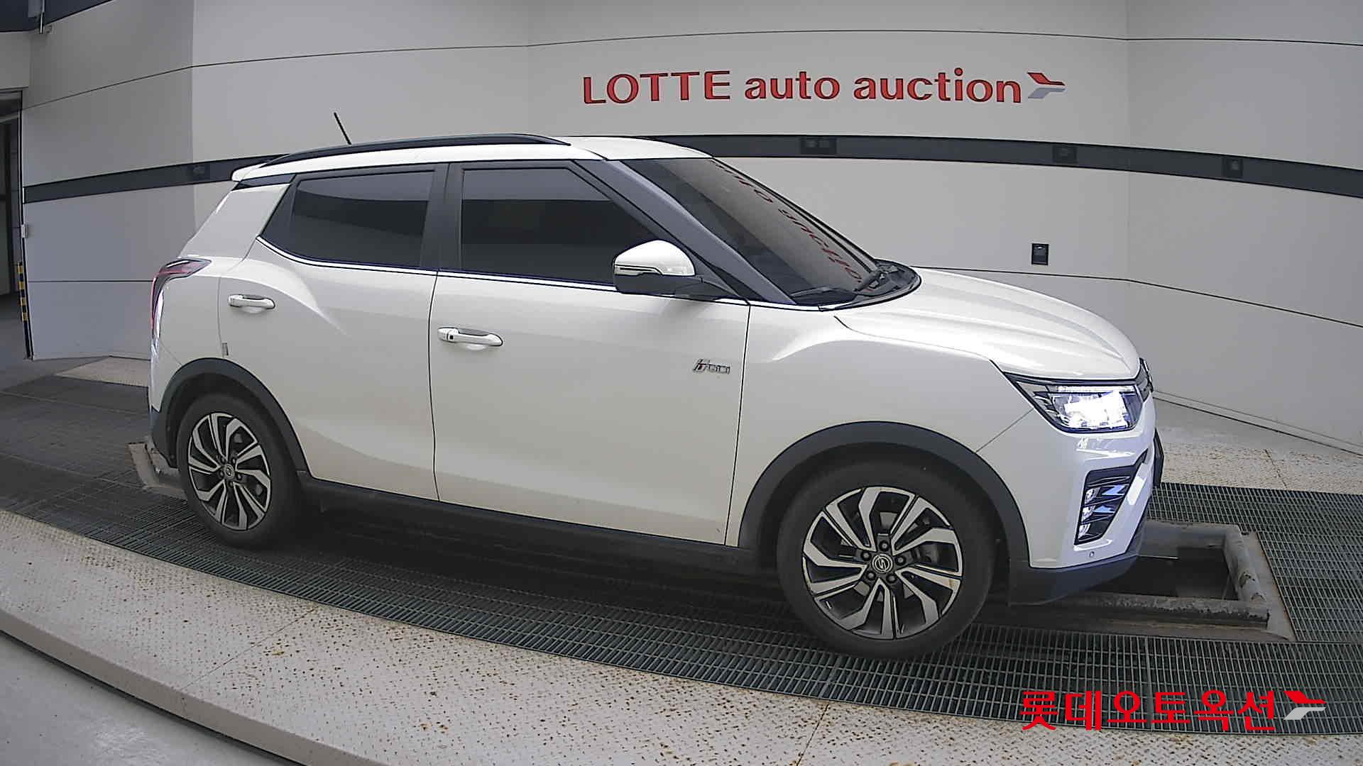 SsangYong Tivoli id 3441829 из Кореи 17