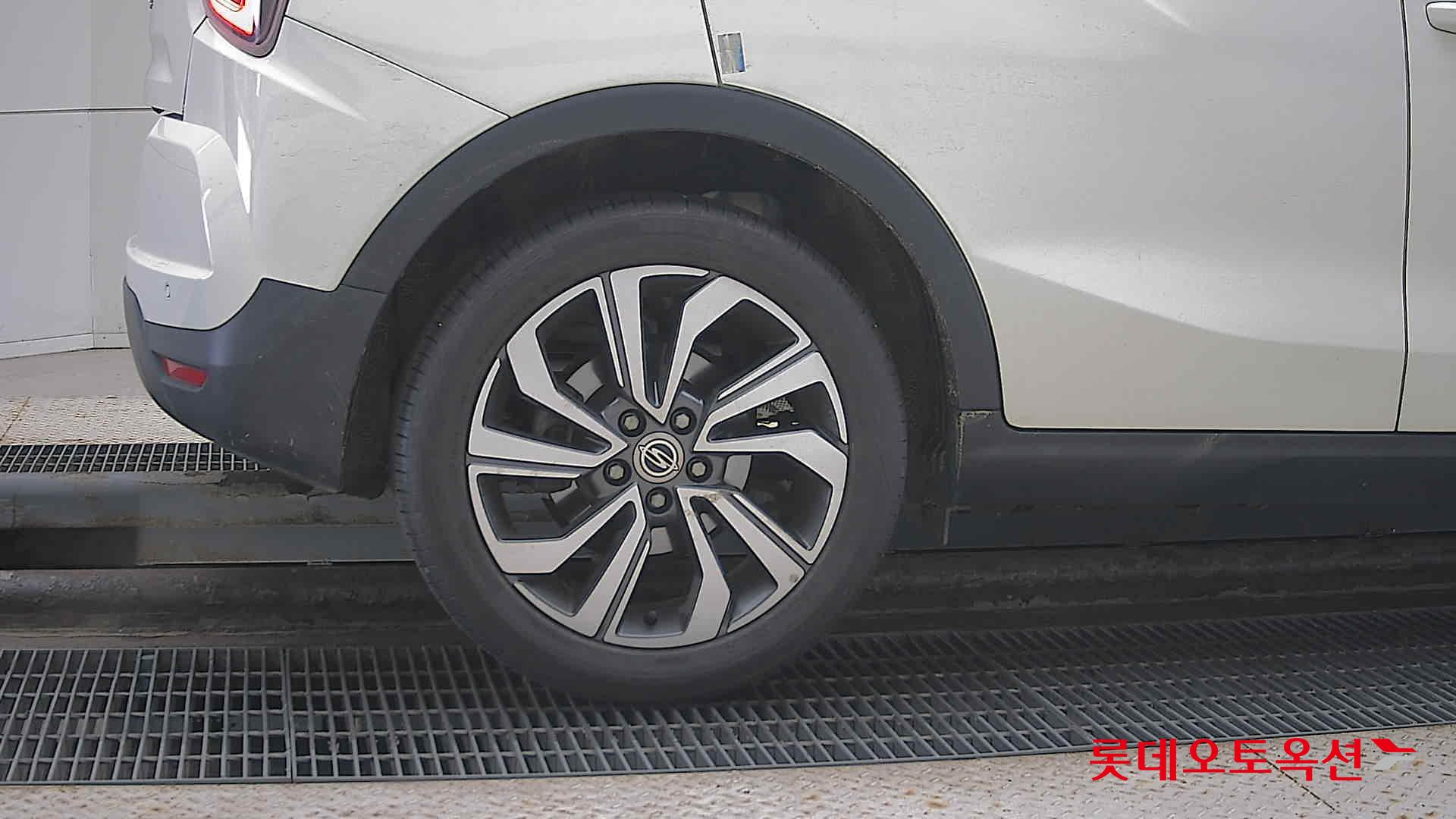 SsangYong Tivoli id 3441829 из Кореи 24