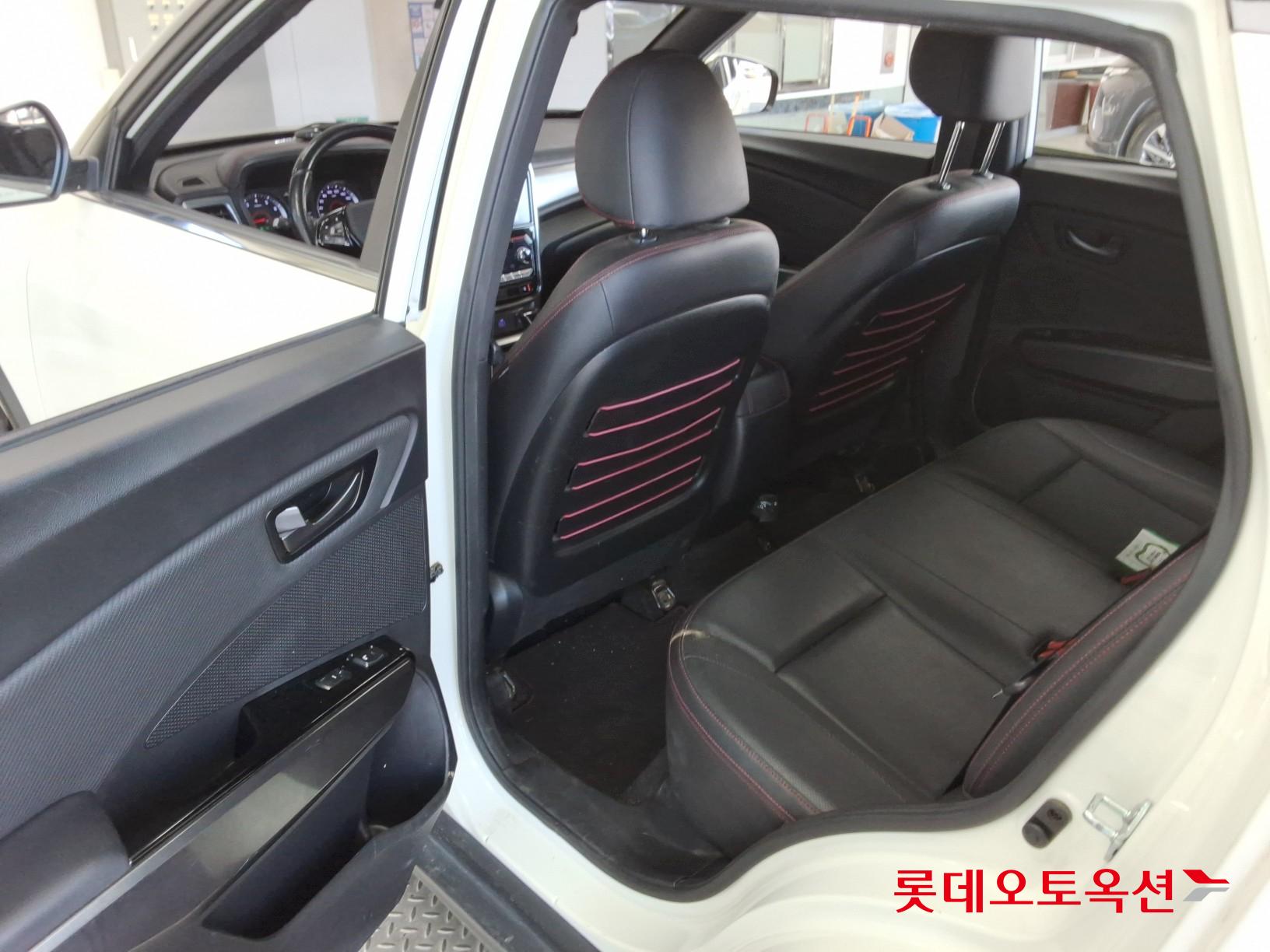 SsangYong Tivoli id 3441829 из Кореи 36