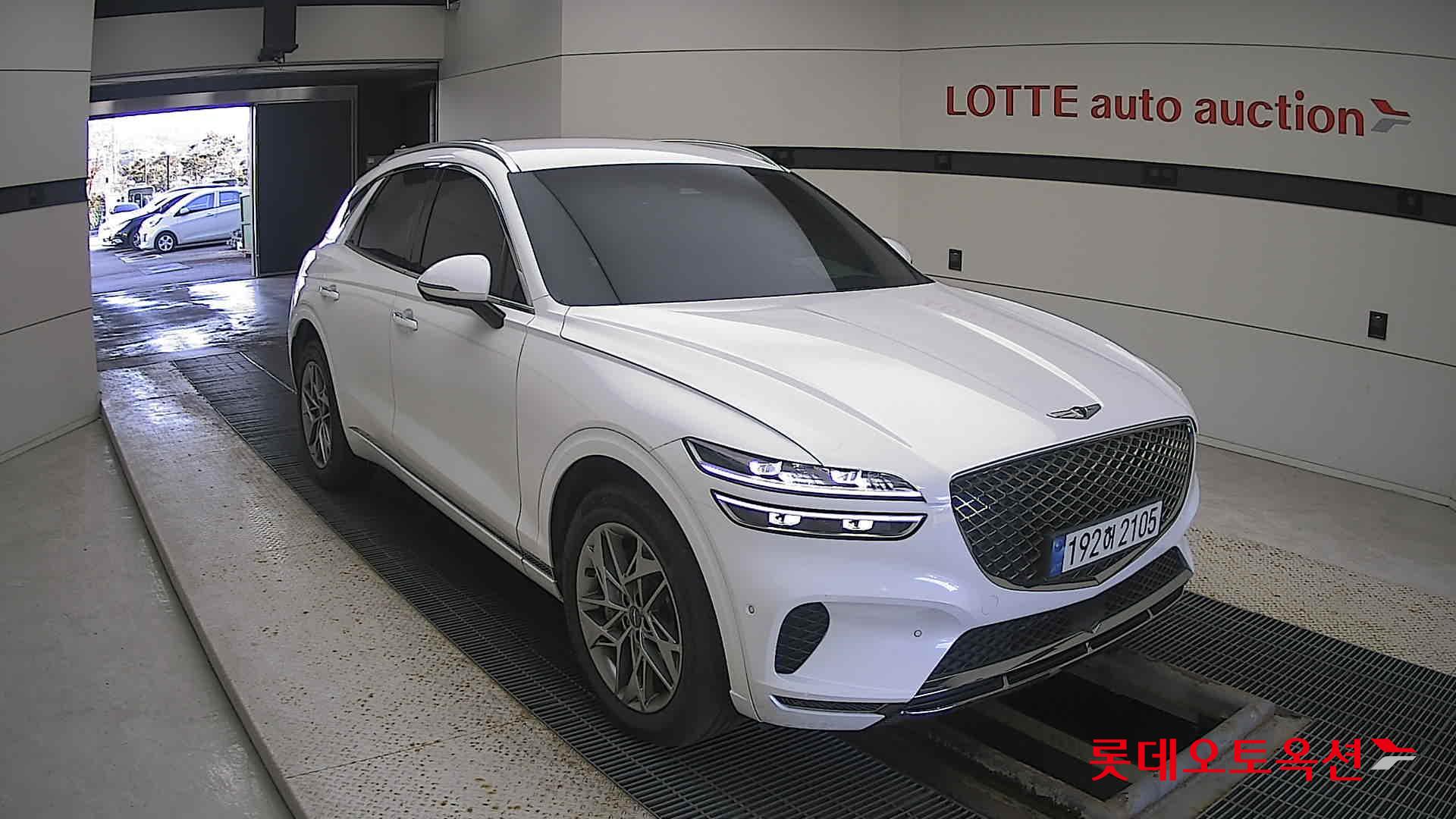 Hyundai GV70 2023 Uyuni White из Кореи, фото 2