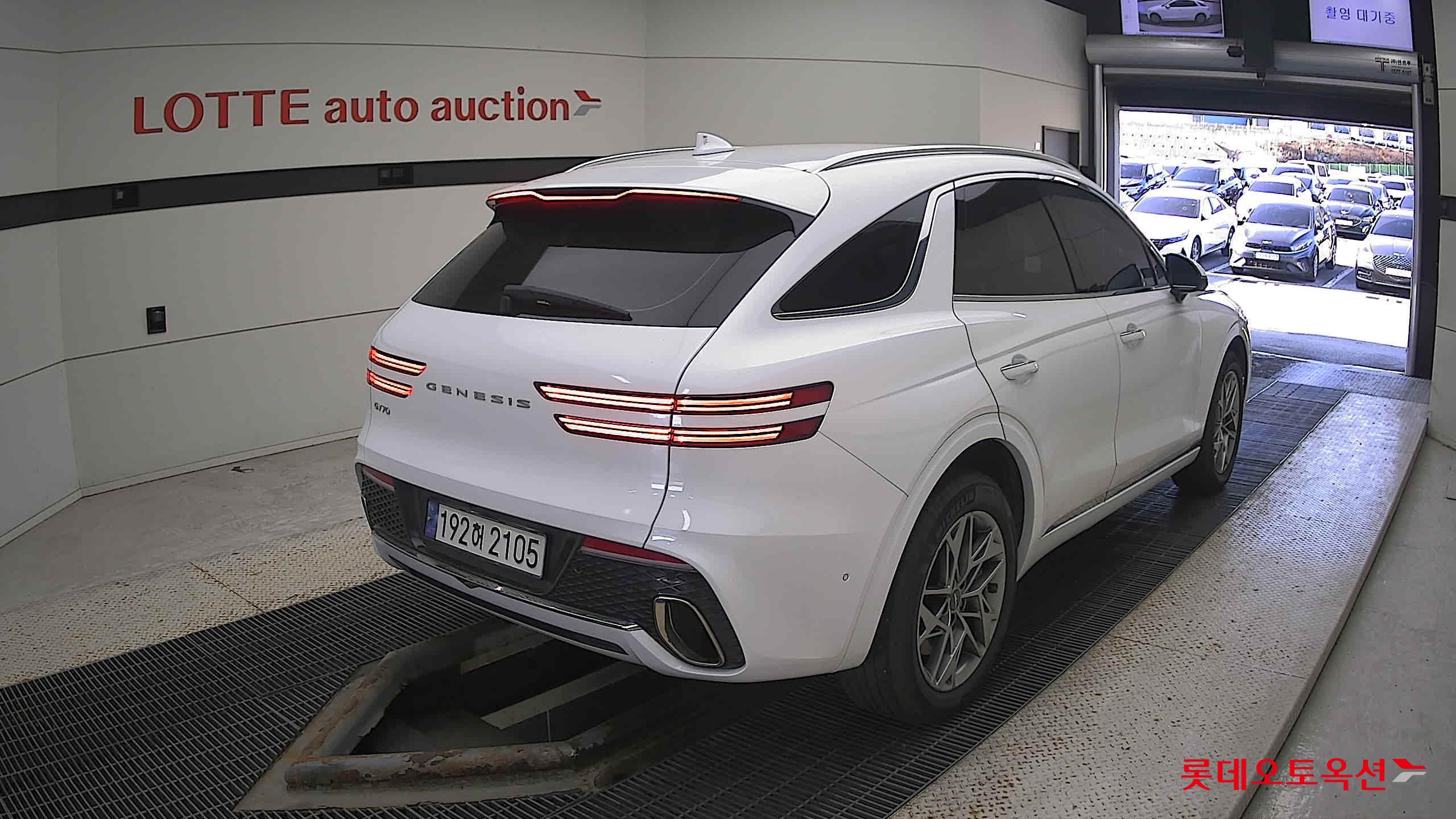 Hyundai GV70 2023 Uyuni White из Кореи, фото 4