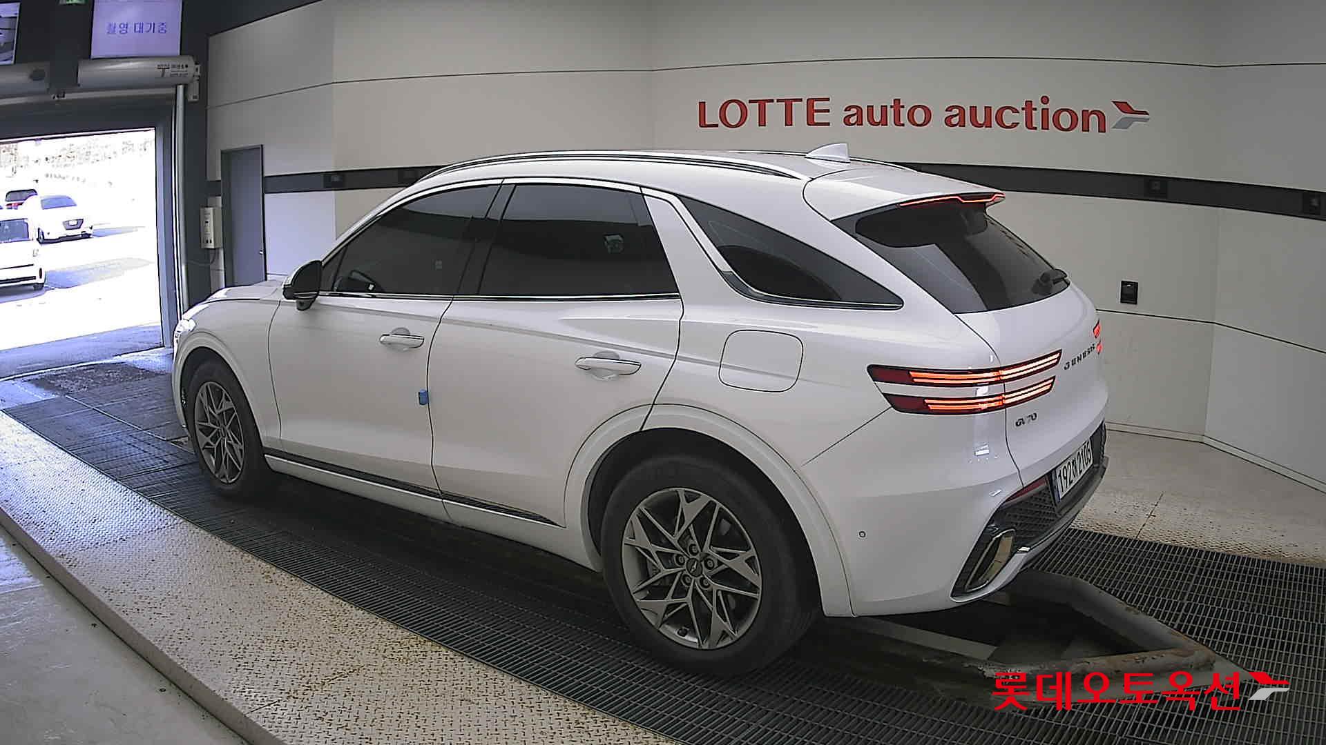 Hyundai GV70 id 3441807 из Кореи 10