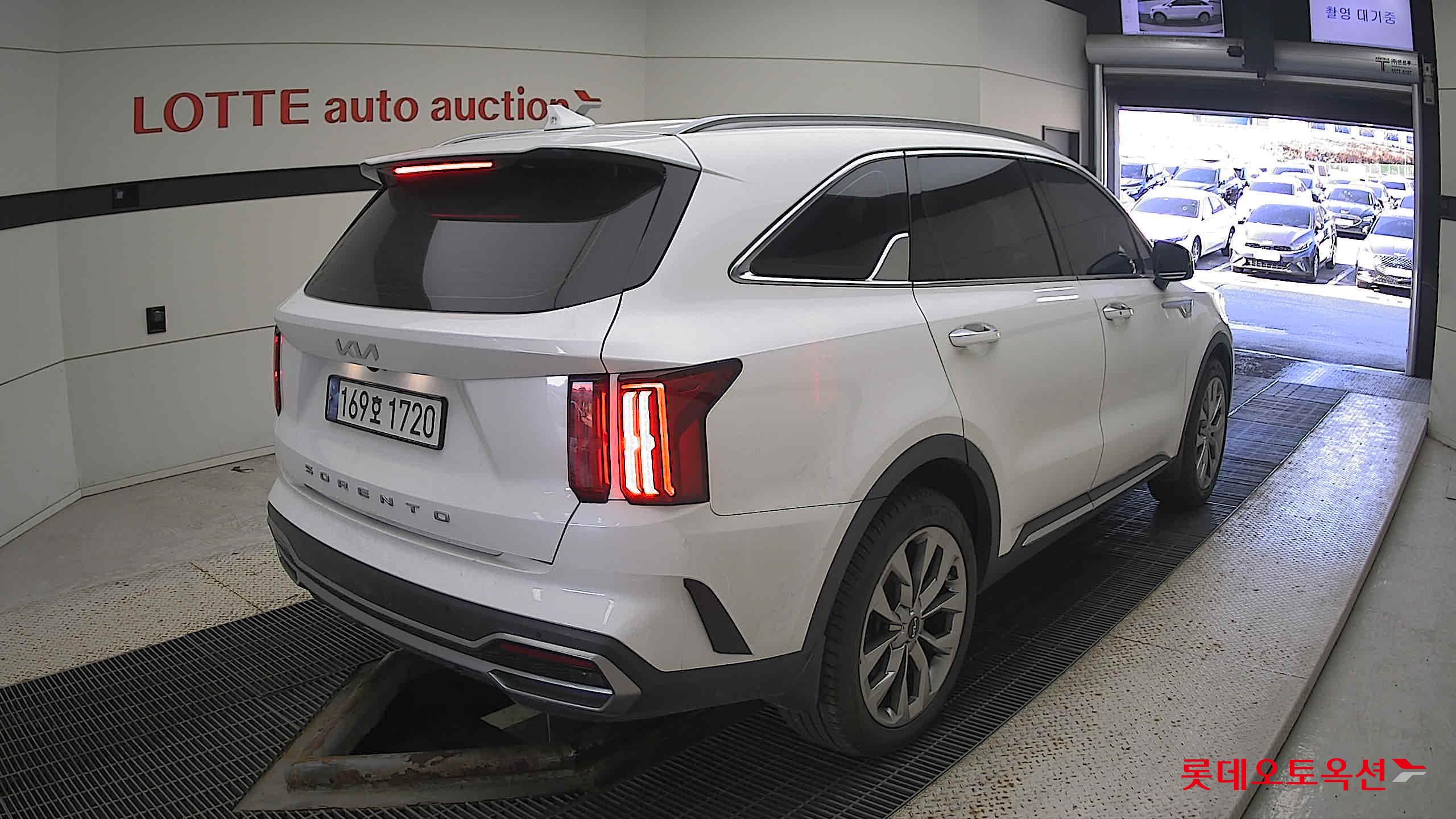 Kia Sorento 2022 Snow White Pearl (optional) из Кореи, фото 4