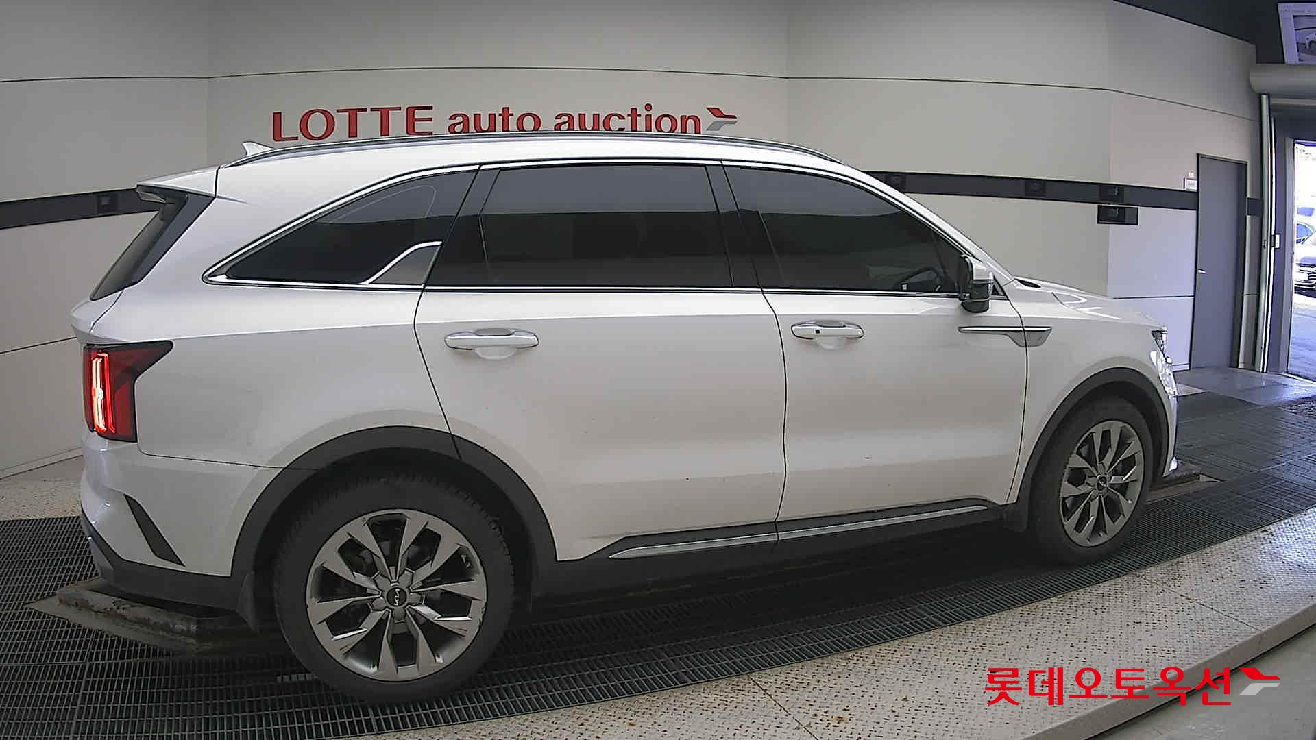 Kia Sorento id 3441820 из Кореи 18
