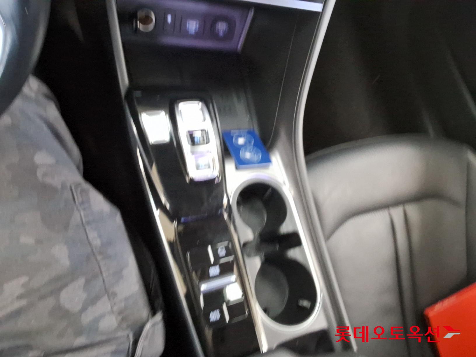 Hyundai Sonata Hybrid id 3446696 из Кореи 32