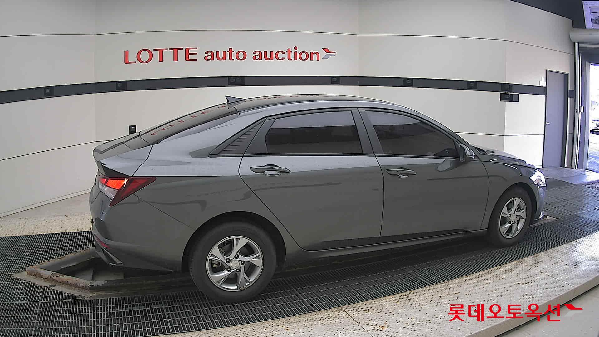 Hyundai Avante id 3461892 из Кореи 18